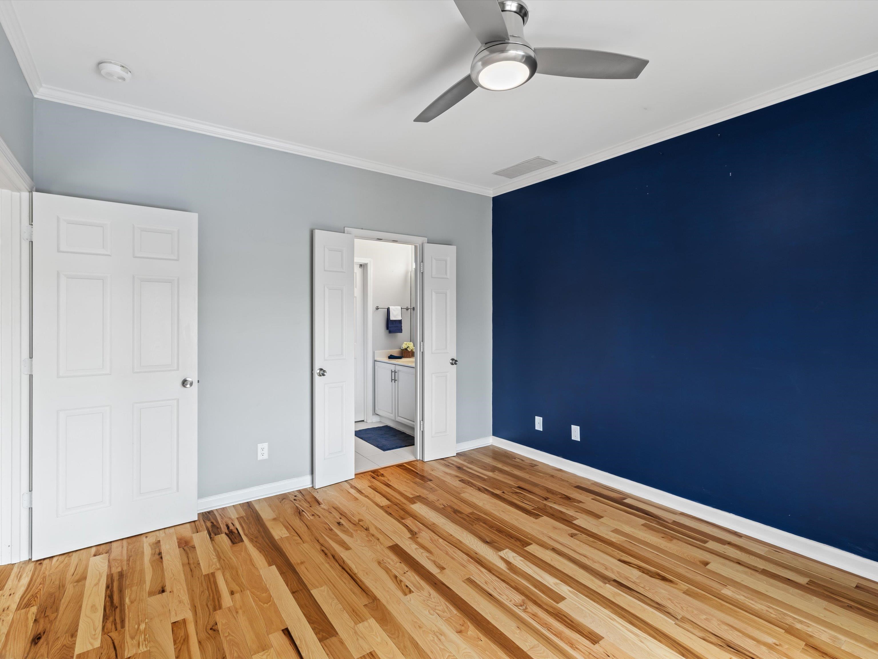 933 W 1st Street, Owensboro, Kentucky 42301, 2 Bedrooms Bedrooms, ,2 BathroomsBathrooms,Condominium,For Sale,W 1st Street,92367