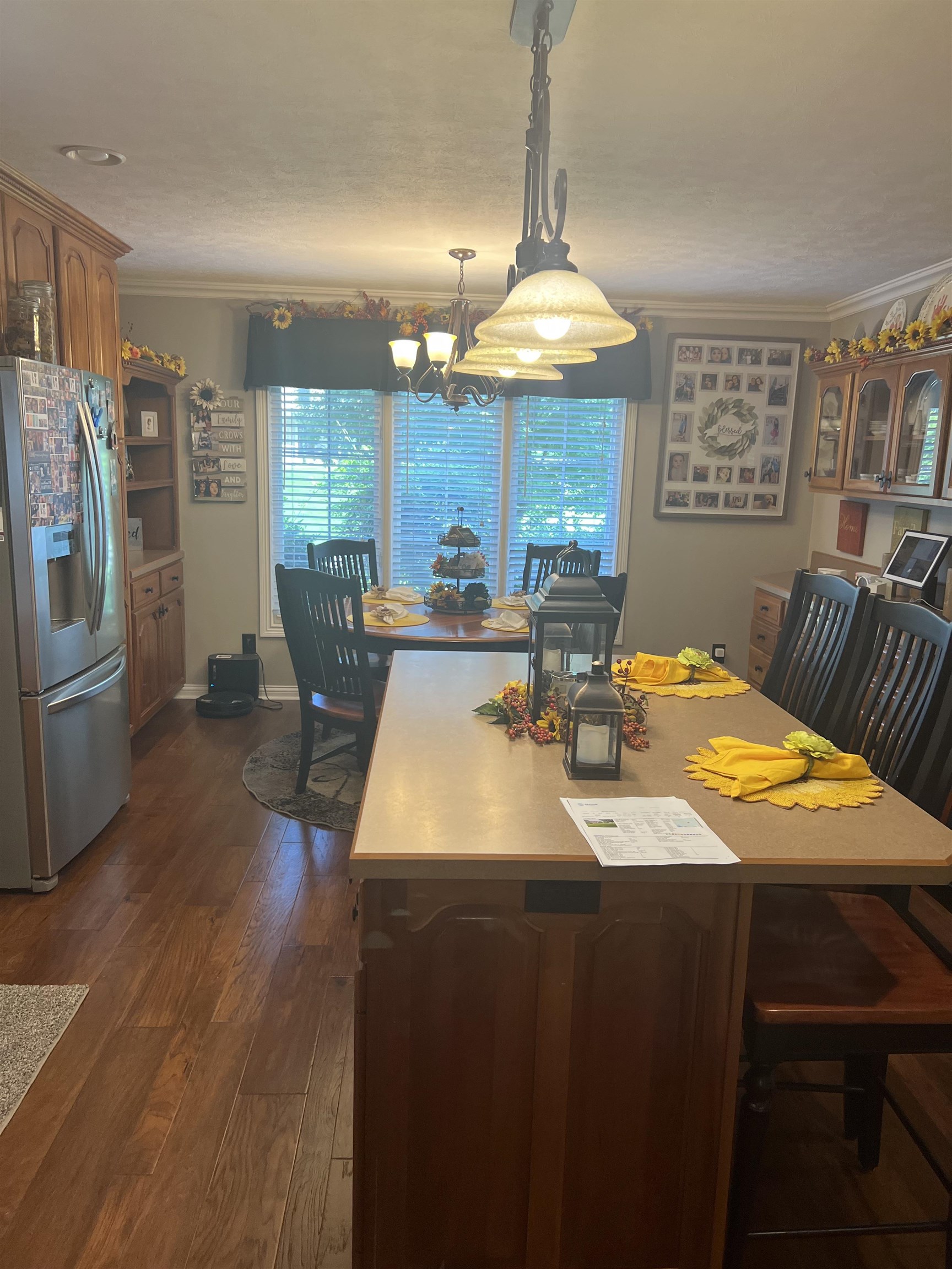 4851 Timber Ridge Drive, Owensboro, Kentucky 42303, 6 Bedrooms Bedrooms, ,3 BathroomsBathrooms,Single Family Residence,For Sale,Timber Ridge Drive,92371