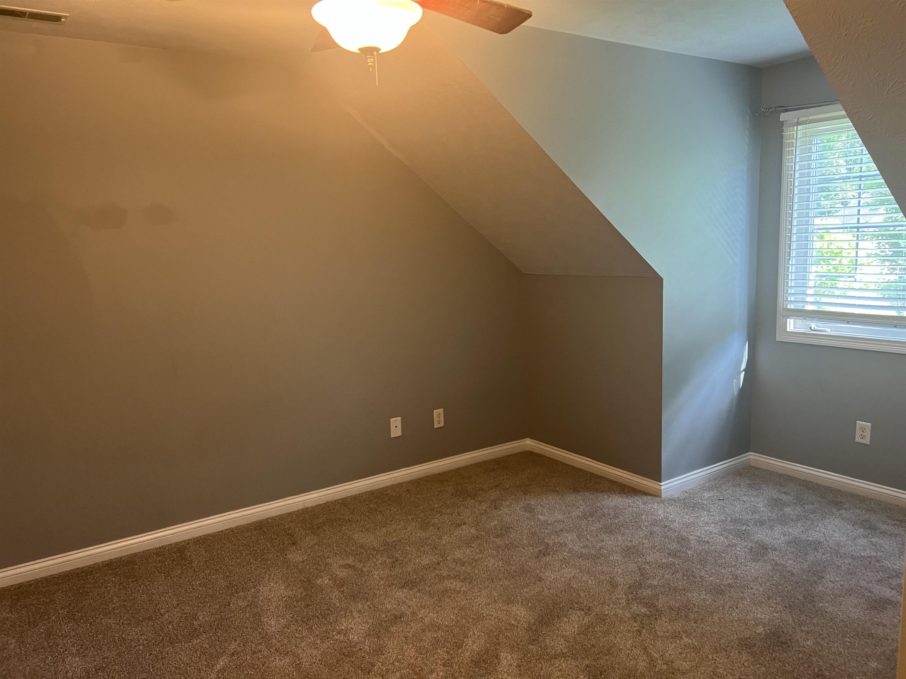 4851 Timber Ridge Drive, Owensboro, Kentucky 42303, 6 Bedrooms Bedrooms, ,3 BathroomsBathrooms,Single Family Residence,For Sale,Timber Ridge Drive,92371