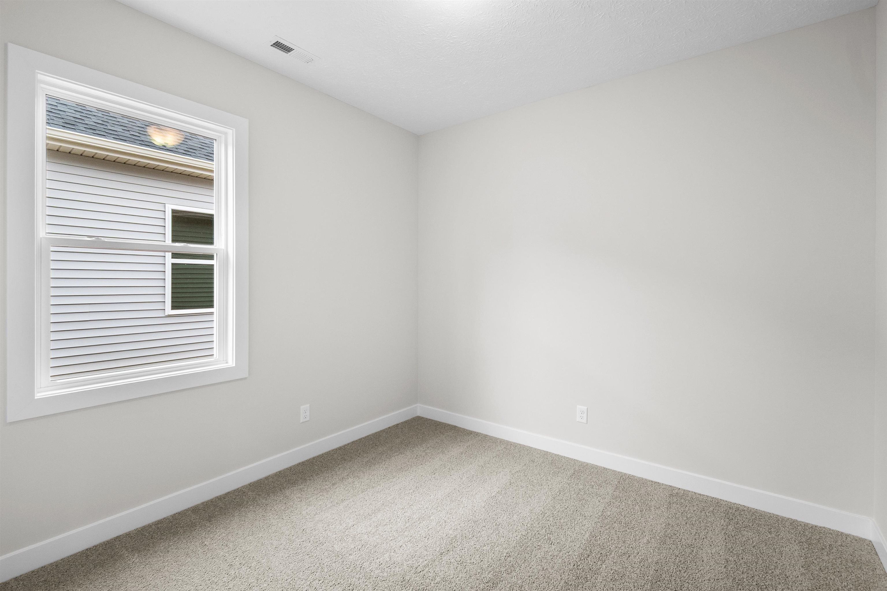 569 Alabaster Ln., Owensboro, Kentucky 42301, 3 Bedrooms Bedrooms, ,2 BathroomsBathrooms,Single Family Residence,For Sale,Alabaster Ln.,92376