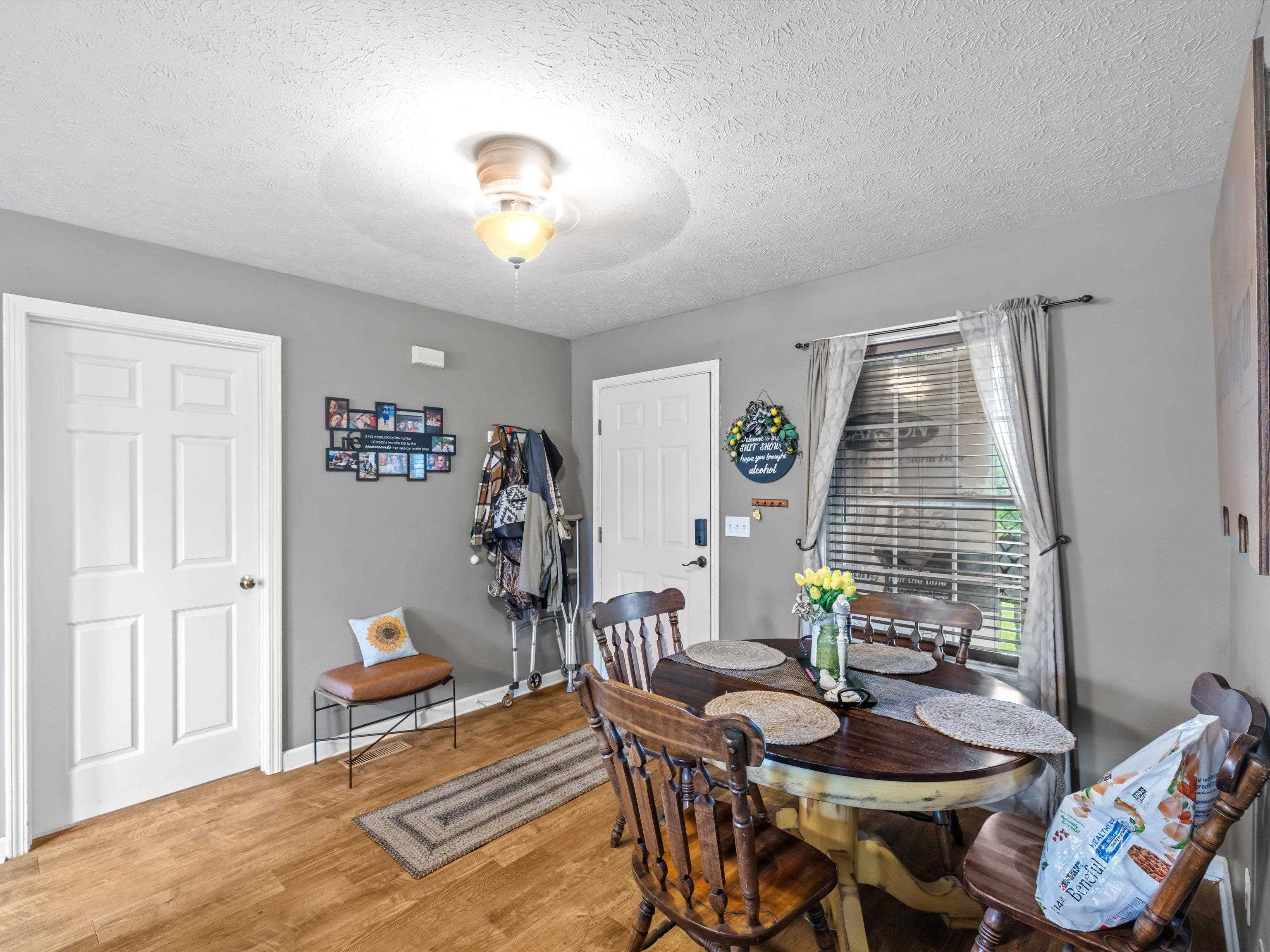 5745 State Highway 672, Dawson Springs, Kentucky 42408, 3 Bedrooms Bedrooms, ,2 BathroomsBathrooms,Single Family Residence,For Sale,State Highway 672,92377