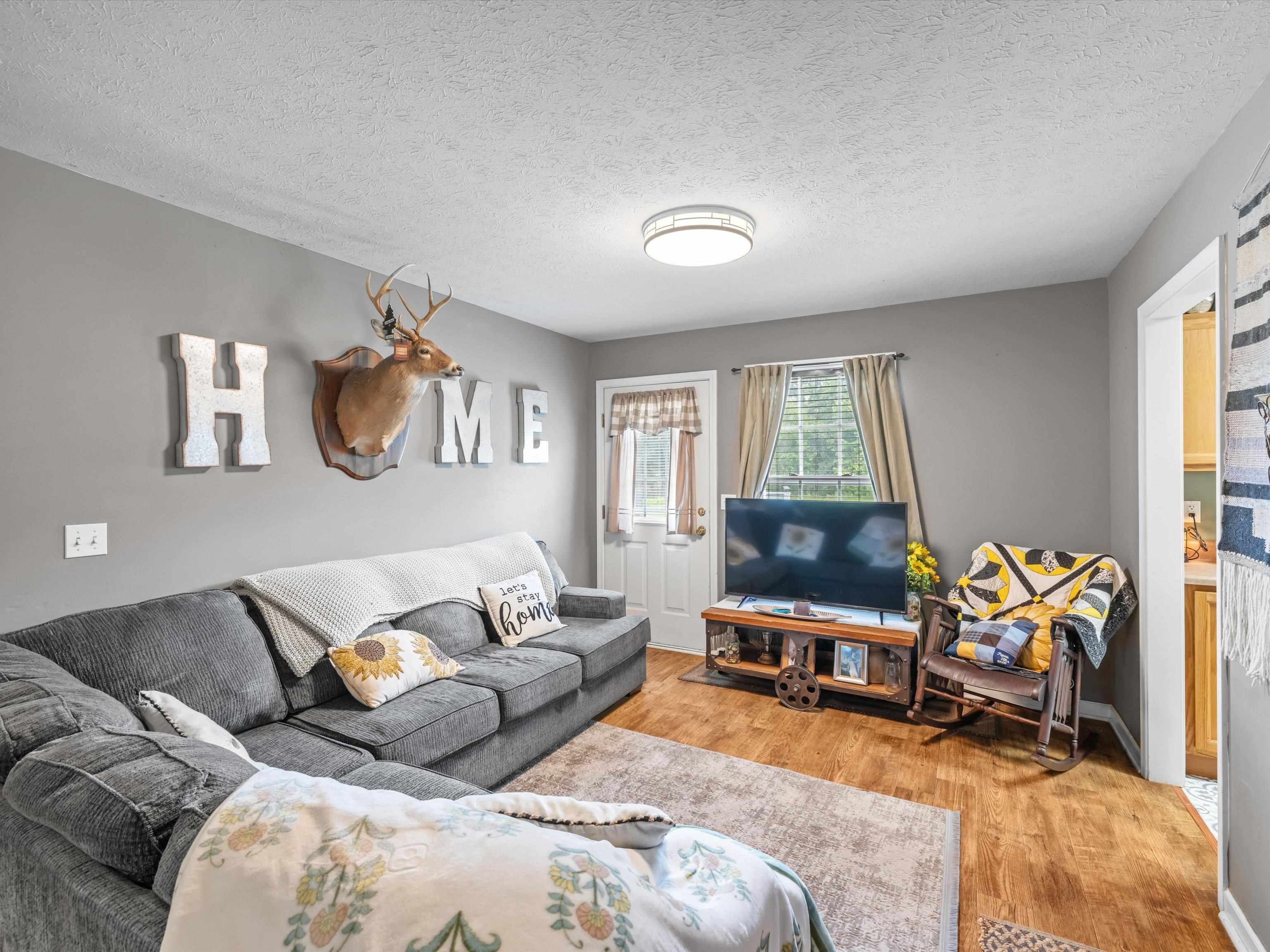 5745 State Highway 672, Dawson Springs, Kentucky 42408, 3 Bedrooms Bedrooms, ,2 BathroomsBathrooms,Single Family Residence,For Sale,State Highway 672,92377
