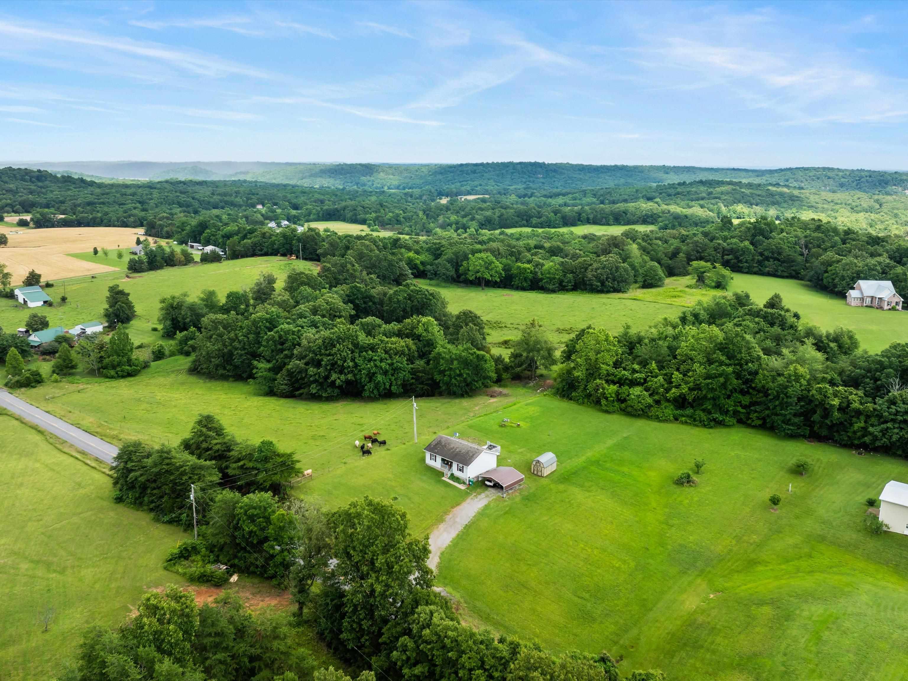 5745 State Highway 672, Dawson Springs, Kentucky 42408, 3 Bedrooms Bedrooms, ,2 BathroomsBathrooms,Single Family Residence,For Sale,State Highway 672,92377