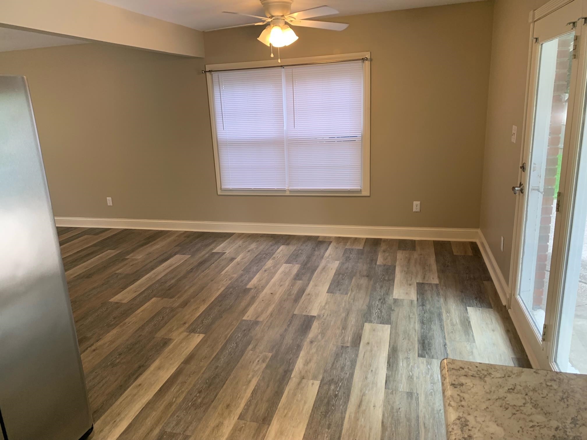 2111 Asbury Court, Owensboro, Kentucky 42303, 3 Bedrooms Bedrooms, ,1 BathroomBathrooms,Single Family Residence,For Sale,Asbury Court,92383