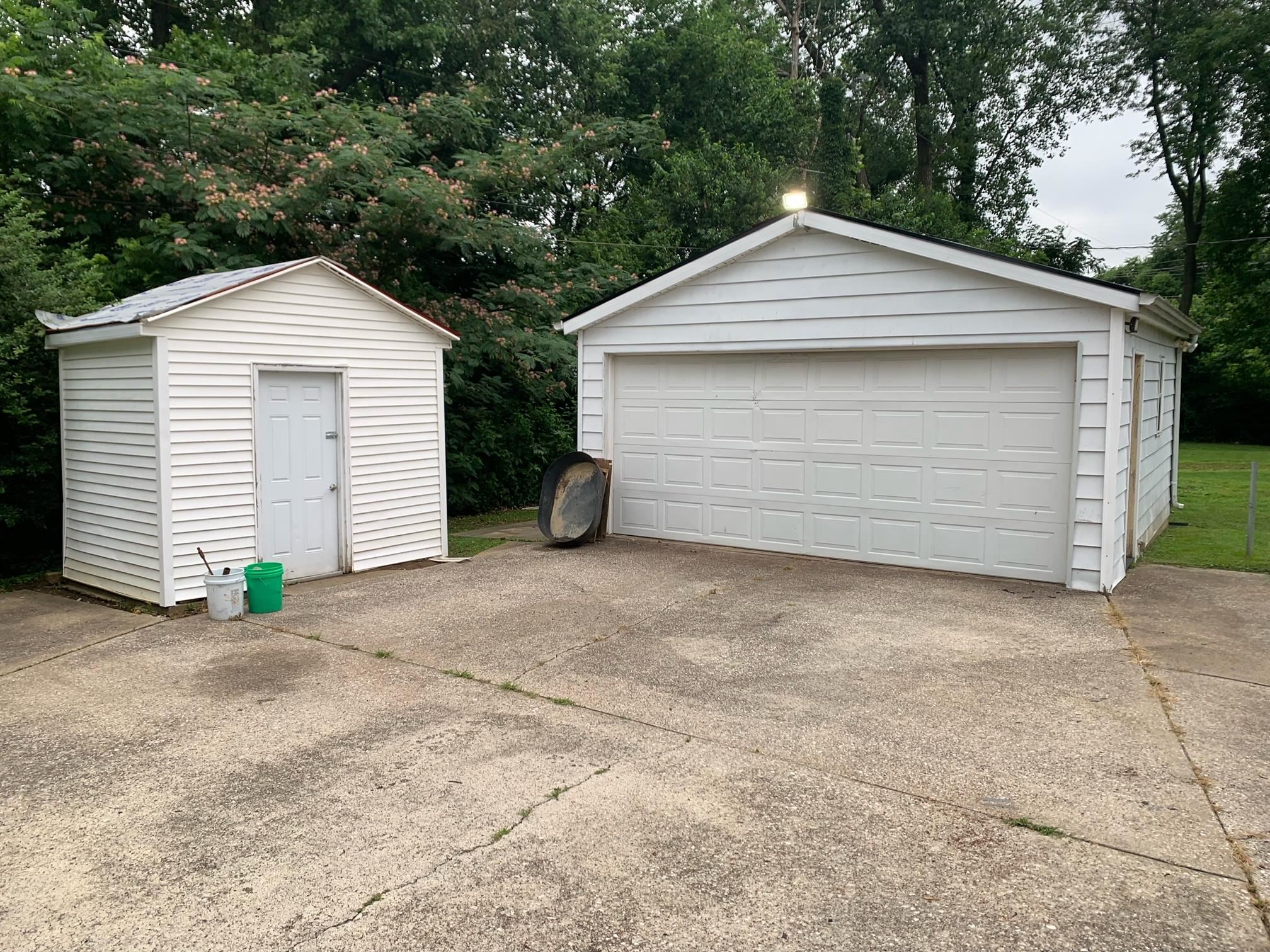 2111 Asbury Court, Owensboro, Kentucky 42303, 3 Bedrooms Bedrooms, ,1 BathroomBathrooms,Single Family Residence,For Sale,Asbury Court,92383
