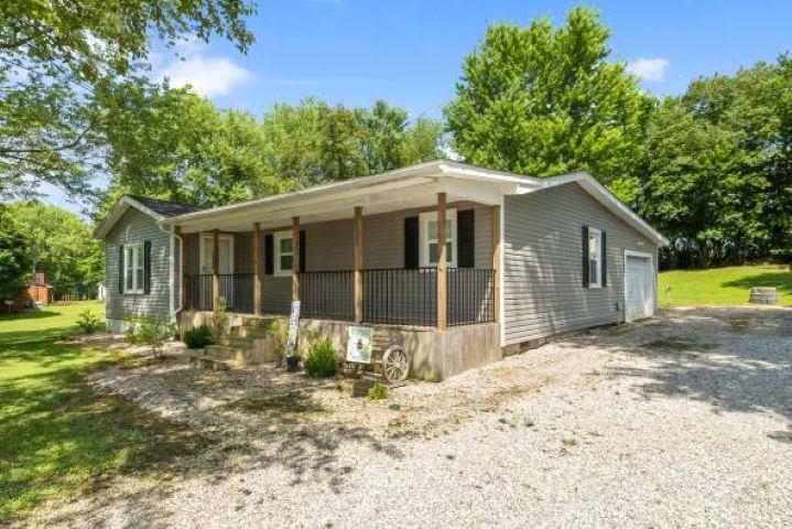 11418 Hwy 764, Whitesville, Kentucky 42378, 3 Bedrooms Bedrooms, ,1 BathroomBathrooms,Ranch,For Sale,Hwy 764,92395