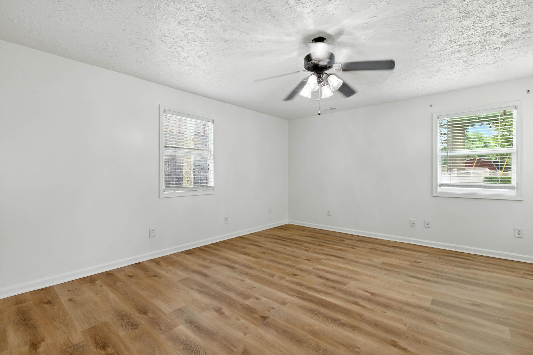 615 Fargo Street, Owensboro, Kentucky 42301, 3 Bedrooms Bedrooms, ,2 BathroomsBathrooms,Single Family Residence,For Sale,Fargo Street,92397
