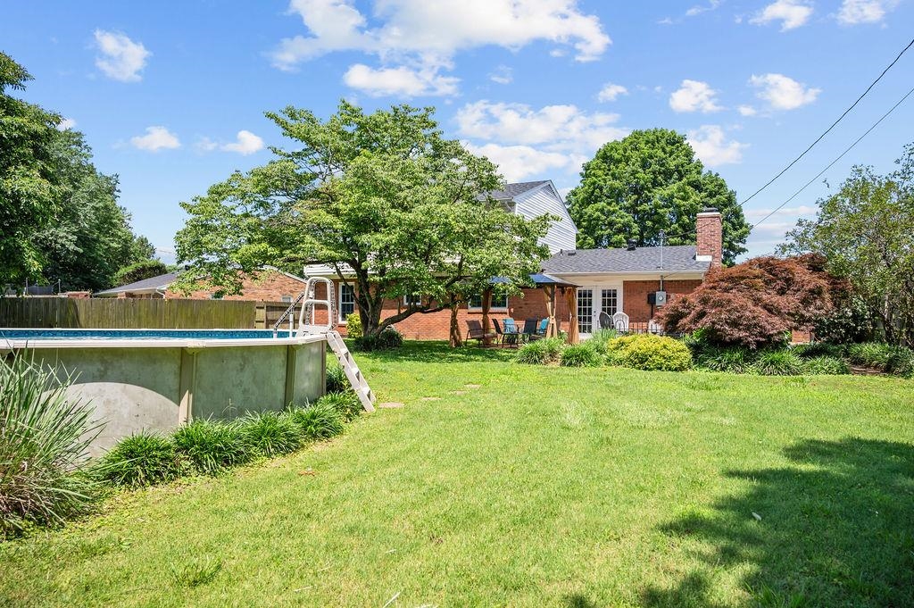 1507 Springdale Dr, Owensboro, Kentucky 42301, 3 Bedrooms Bedrooms, ,2 BathroomsBathrooms,Single Family Residence,For Sale,Springdale Dr,92399