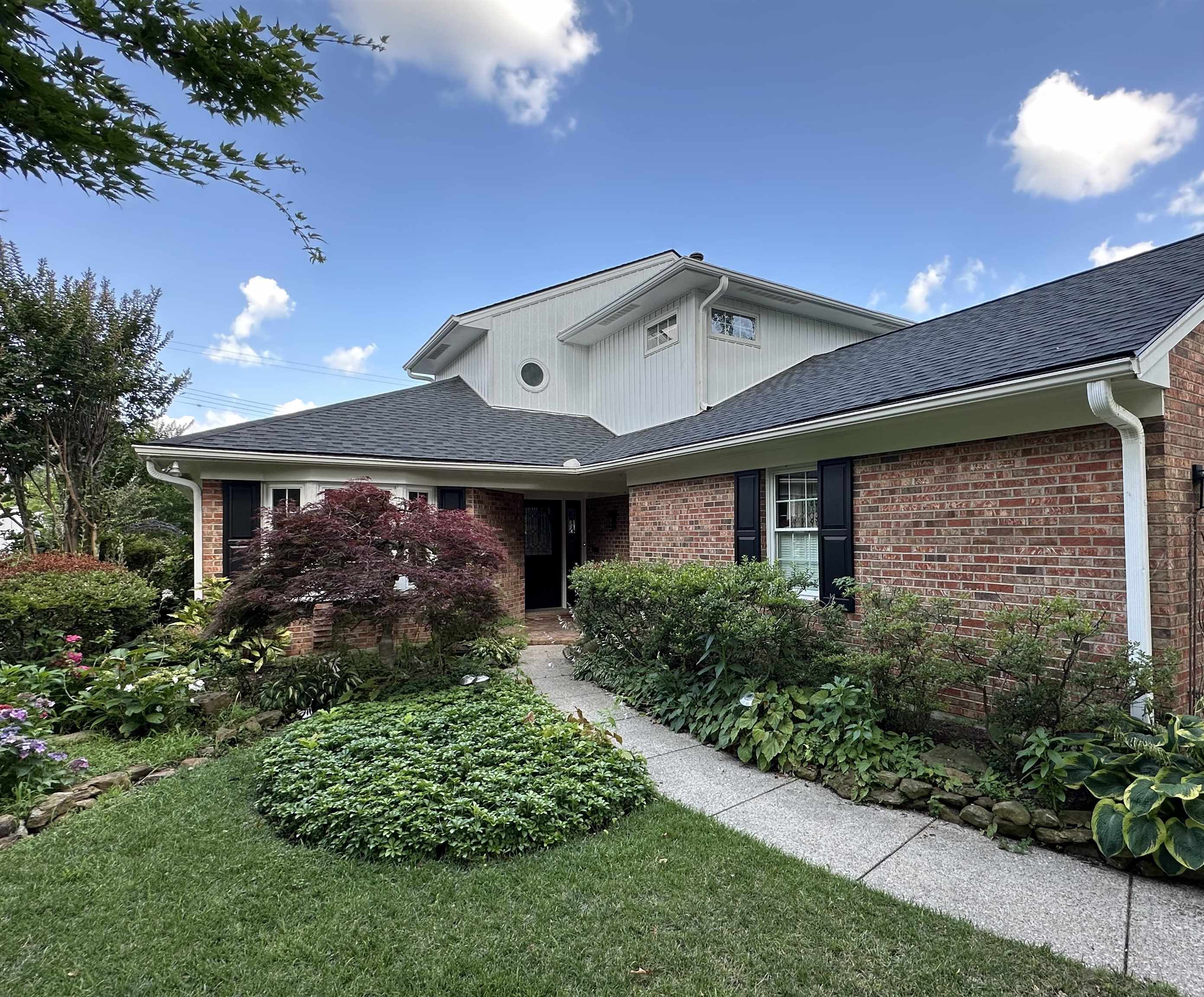 2025 Littlewood Dr, Owensboro, Kentucky 42301, 3 Bedrooms Bedrooms, ,2 BathroomsBathrooms,Single Family Residence,For Sale,Littlewood Dr,92424