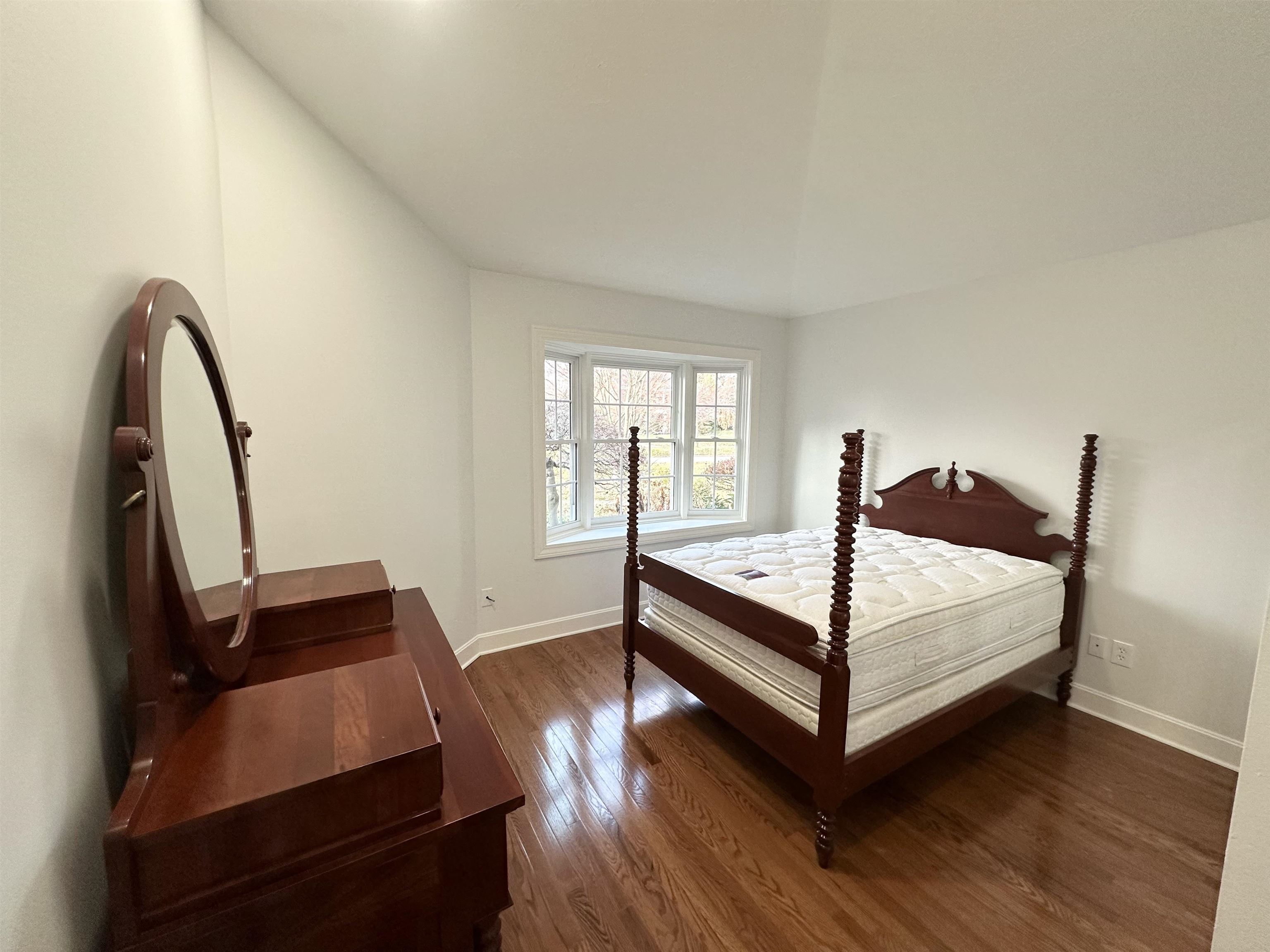 2025 Littlewood Dr, Owensboro, Kentucky 42301, 3 Bedrooms Bedrooms, ,2 BathroomsBathrooms,Single Family Residence,For Sale,Littlewood Dr,92424