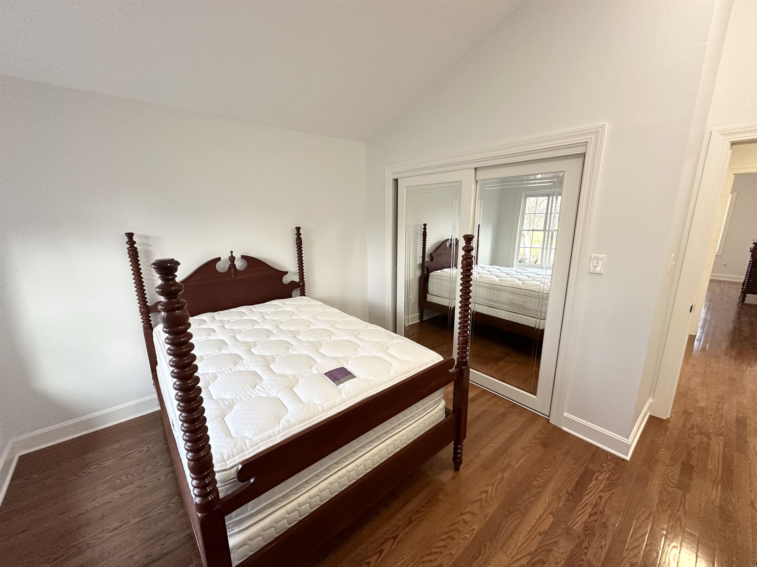 2025 Littlewood Dr, Owensboro, Kentucky 42301, 3 Bedrooms Bedrooms, ,2 BathroomsBathrooms,Single Family Residence,For Sale,Littlewood Dr,92424