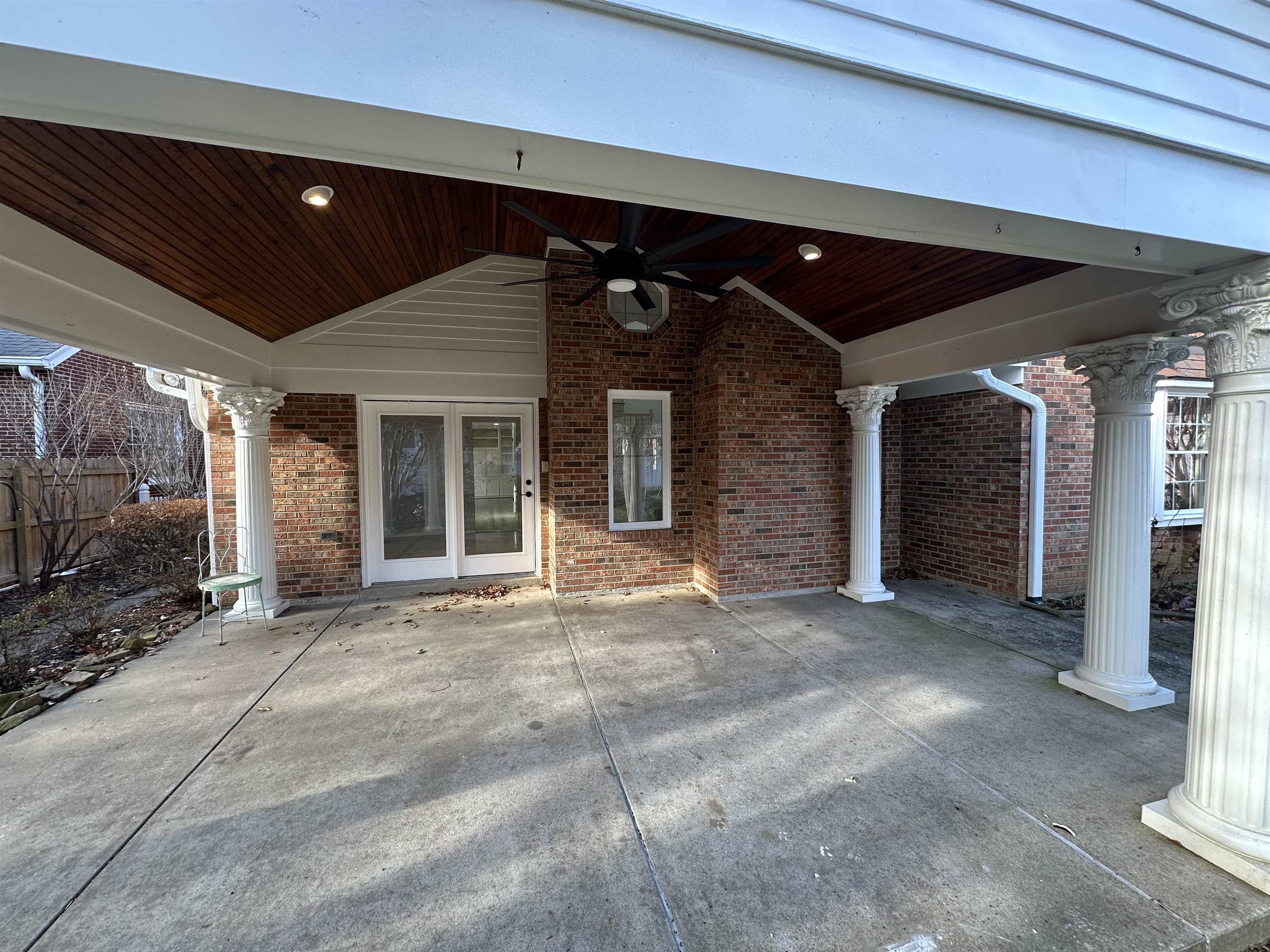 2025 Littlewood Dr, Owensboro, Kentucky 42301, 3 Bedrooms Bedrooms, ,2 BathroomsBathrooms,Single Family Residence,For Sale,Littlewood Dr,92424