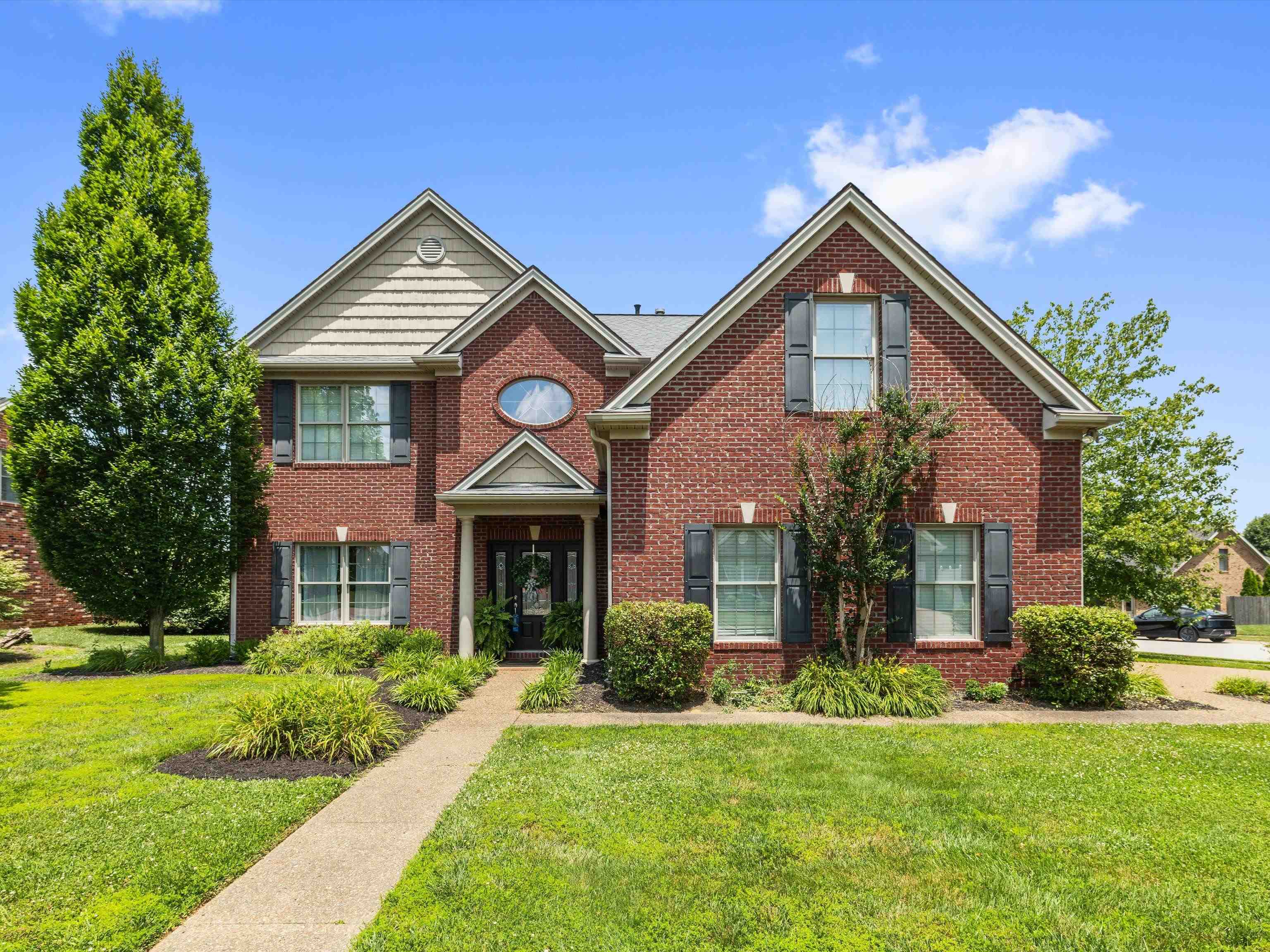 3318 Spring Ridge Parkway, Owensboro, Kentucky 42303, 4 Bedrooms Bedrooms, ,2 BathroomsBathrooms,Single Family Residence,For Sale,Spring Ridge Parkway,92433