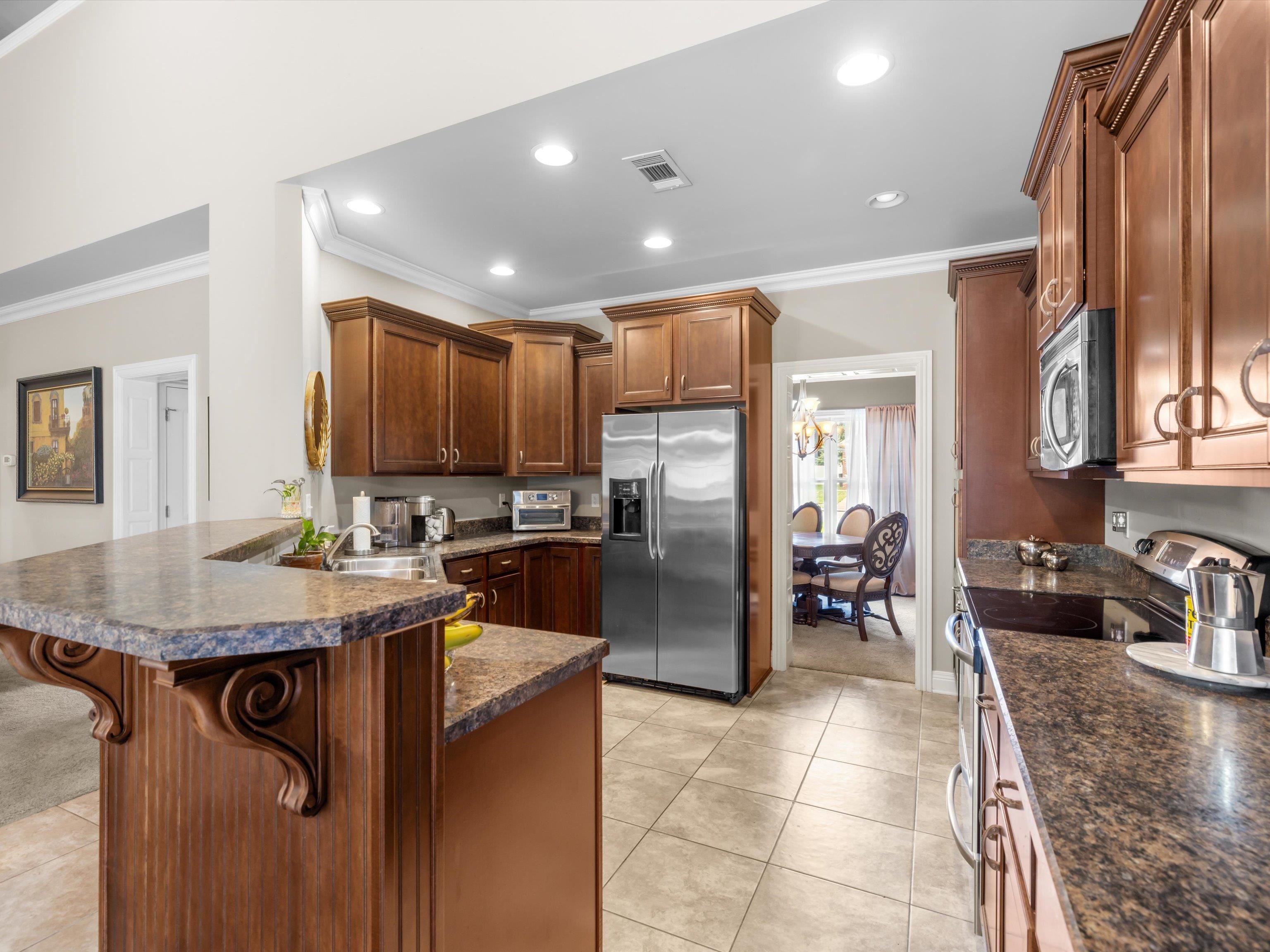 3318 Spring Ridge Parkway, Owensboro, Kentucky 42303, 4 Bedrooms Bedrooms, ,2 BathroomsBathrooms,Single Family Residence,For Sale,Spring Ridge Parkway,92433