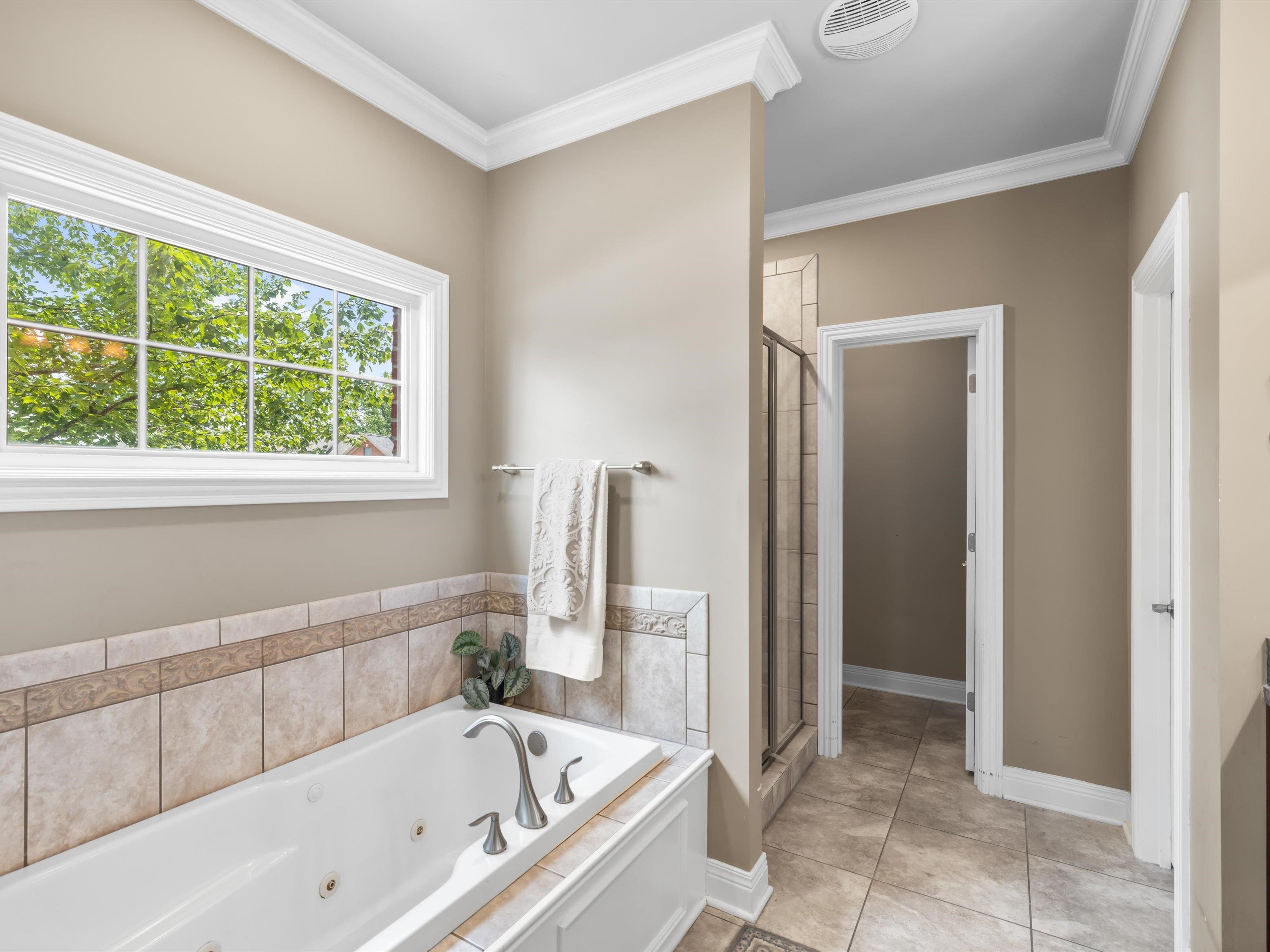 3318 Spring Ridge Parkway, Owensboro, Kentucky 42303, 4 Bedrooms Bedrooms, ,2 BathroomsBathrooms,Single Family Residence,For Sale,Spring Ridge Parkway,92433
