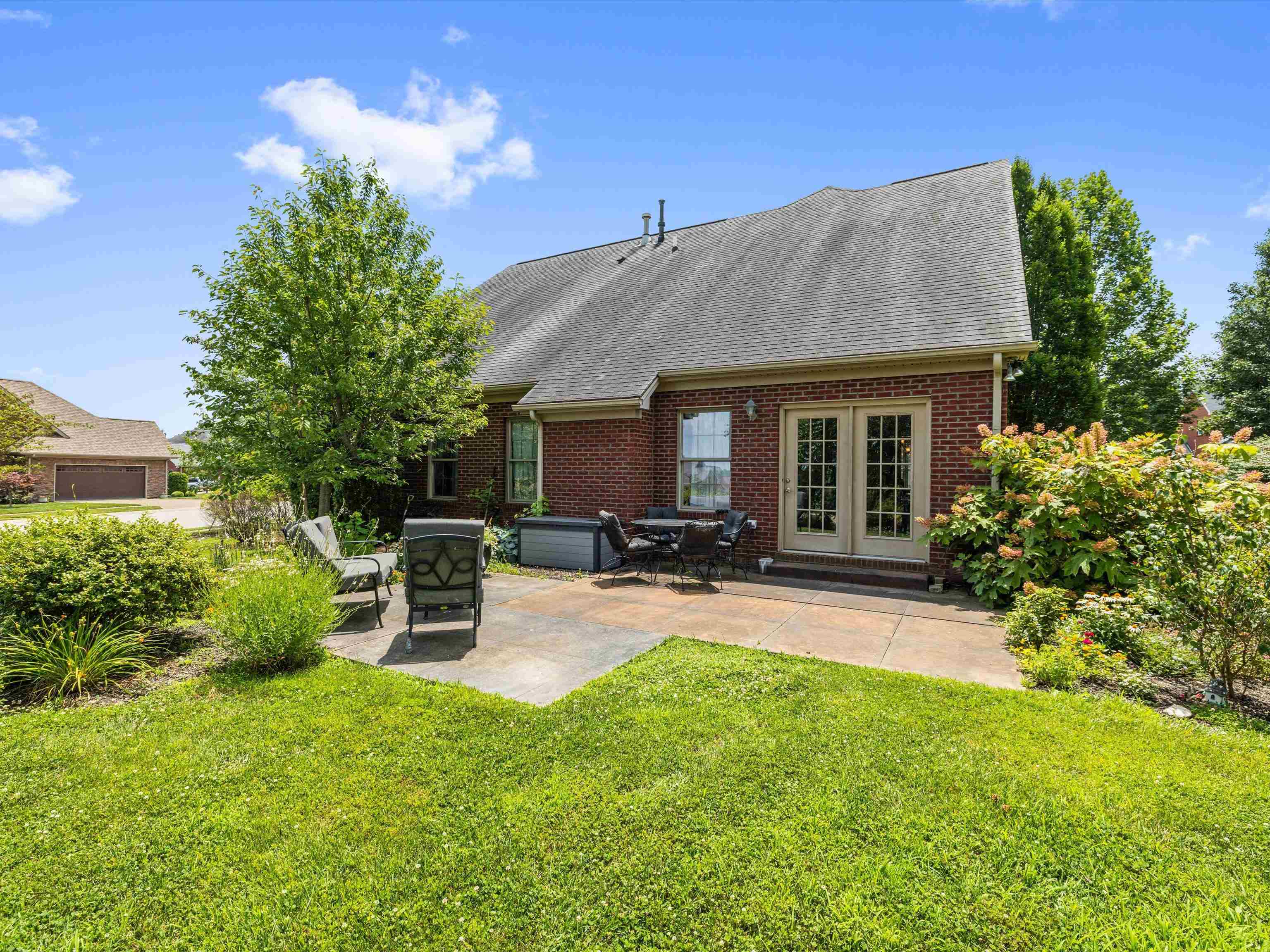 3318 Spring Ridge Parkway, Owensboro, Kentucky 42303, 4 Bedrooms Bedrooms, ,2 BathroomsBathrooms,Single Family Residence,For Sale,Spring Ridge Parkway,92433