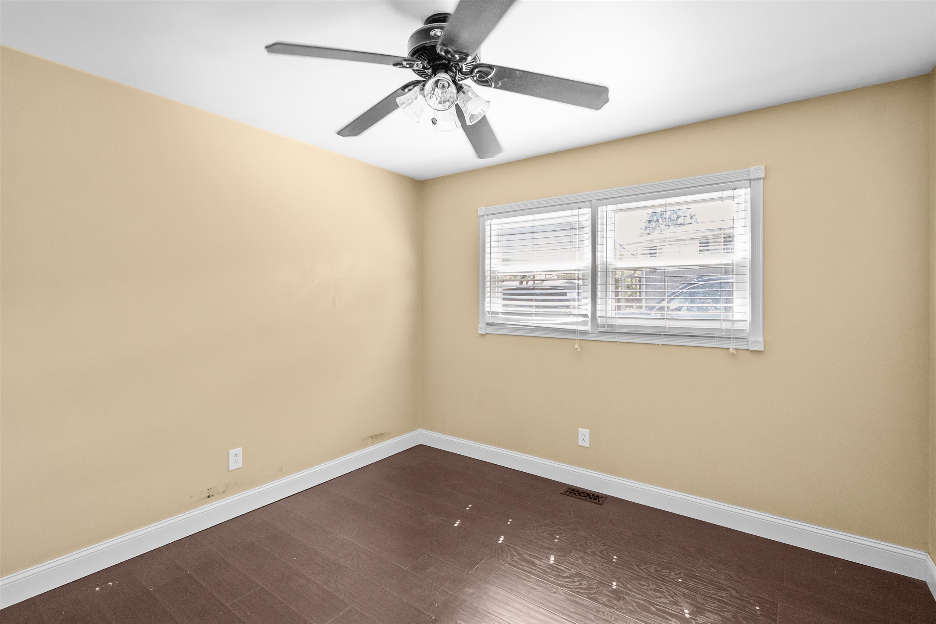 2315 Chateaugay LP, Owensboro, Kentucky 42301, 4 Bedrooms Bedrooms, ,2 BathroomsBathrooms,Single Family Residence,For Sale,Chateaugay LP,92434