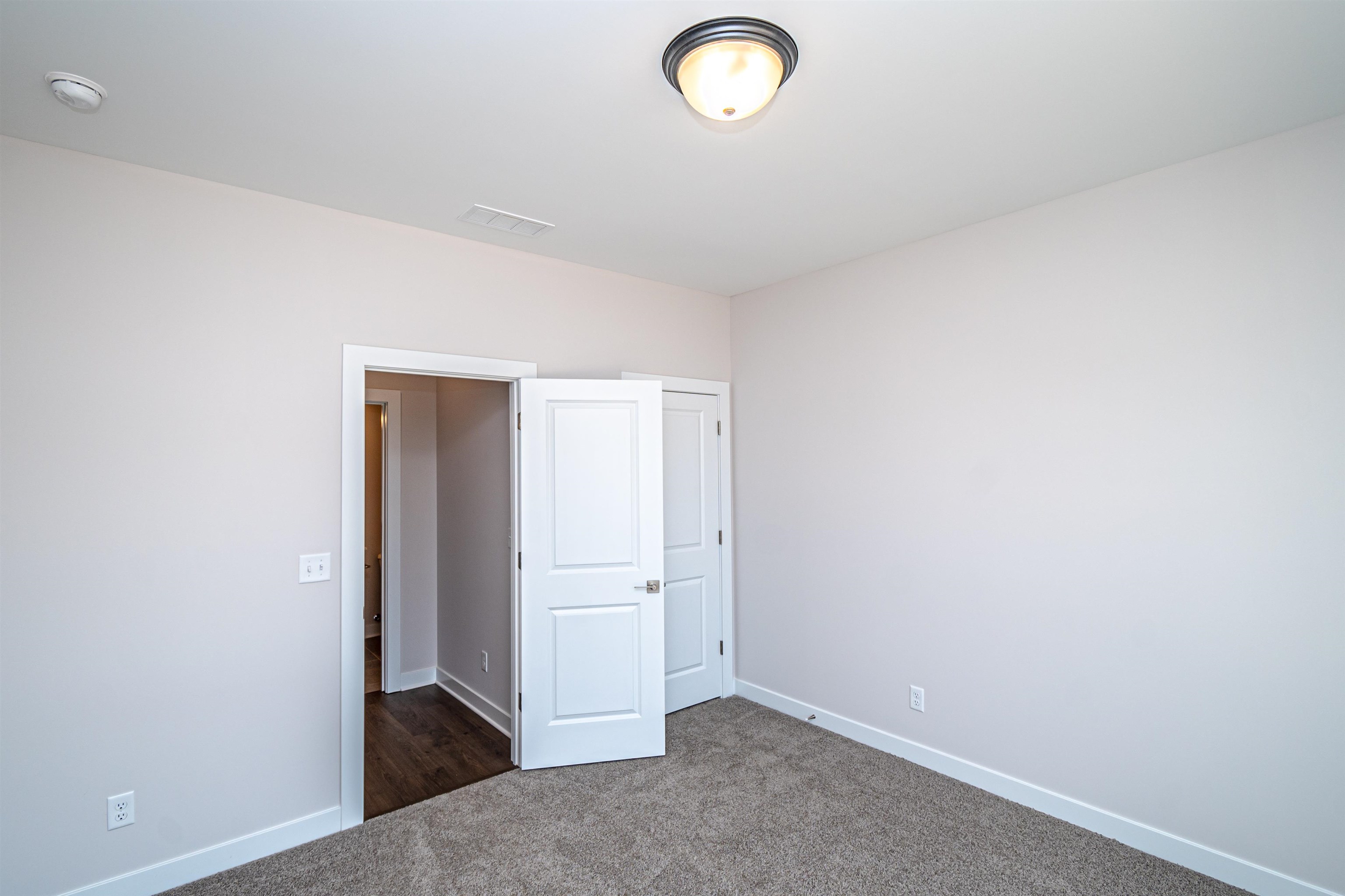 2553 Watson Circle, Owensboro, Kentucky 42301, 2 Bedrooms Bedrooms, ,2 BathroomsBathrooms,Single Family Residence,For Sale,Watson Circle,92452