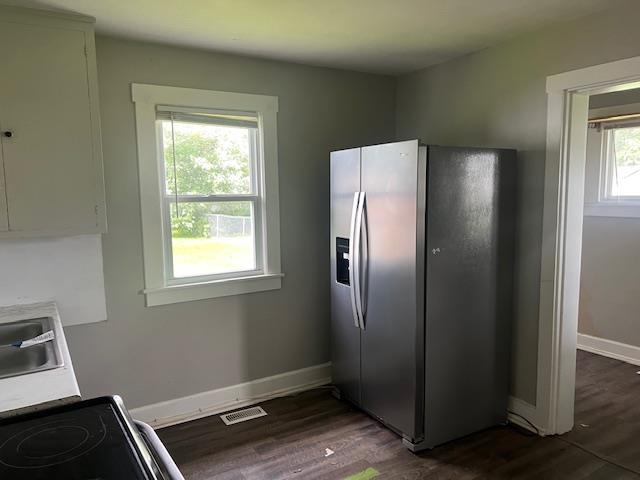 413 E. 27th Street, Owensboro, Kentucky 42303, 2 Bedrooms Bedrooms, ,1 BathroomBathrooms,Single Family Residence,For Sale,E. 27th Street,92454