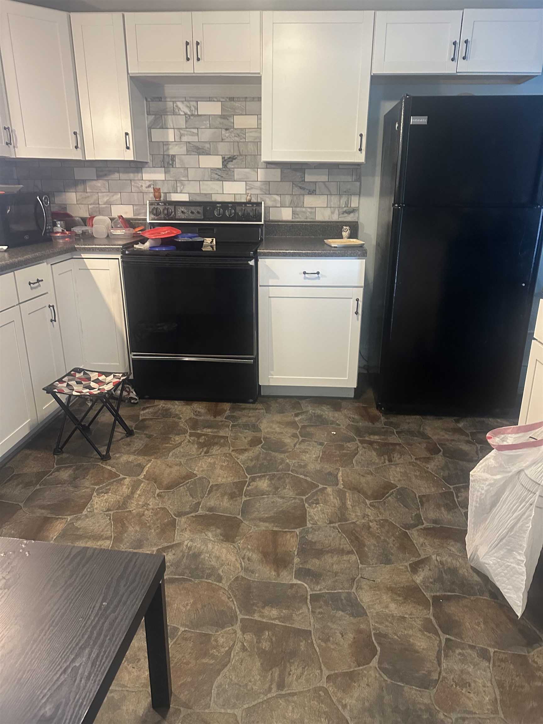 509 Main St, Caneyville, Kentucky 42721, 2 Bedrooms Bedrooms, ,1 BathroomBathrooms,Single Family Residence,For Sale,Main St,92455