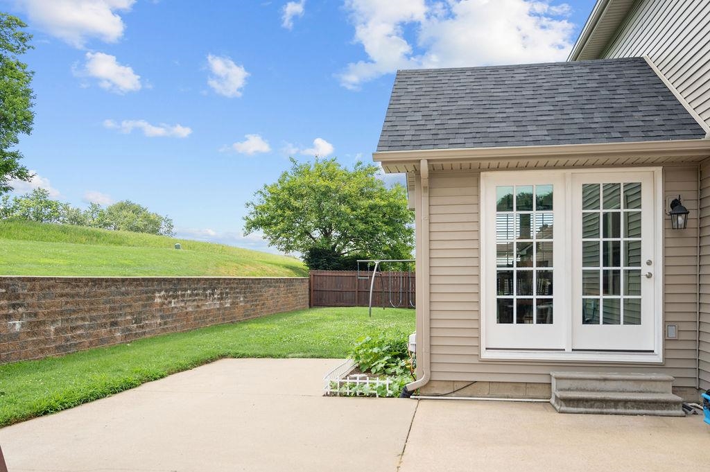 2248 Daniels Lane, Owensboro, Kentucky 42303, 4 Bedrooms Bedrooms, ,2 BathroomsBathrooms,Single Family Residence,For Sale,Daniels Lane,92457