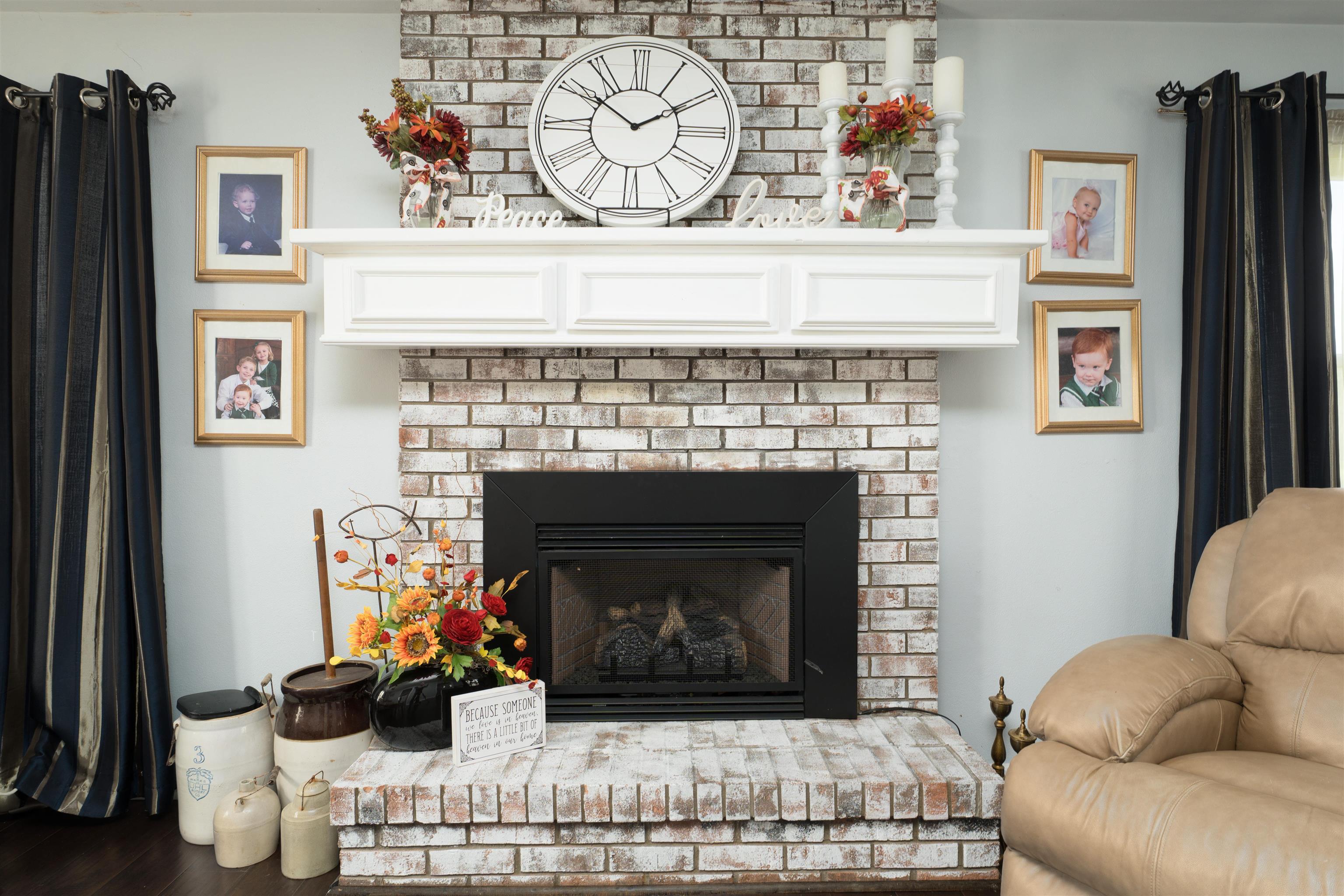 238 County Line Rd, Fordsville, Kentucky 42343, 5 Bedrooms Bedrooms, ,3 BathroomsBathrooms,Single Family Residence,For Sale,County Line Rd,92459