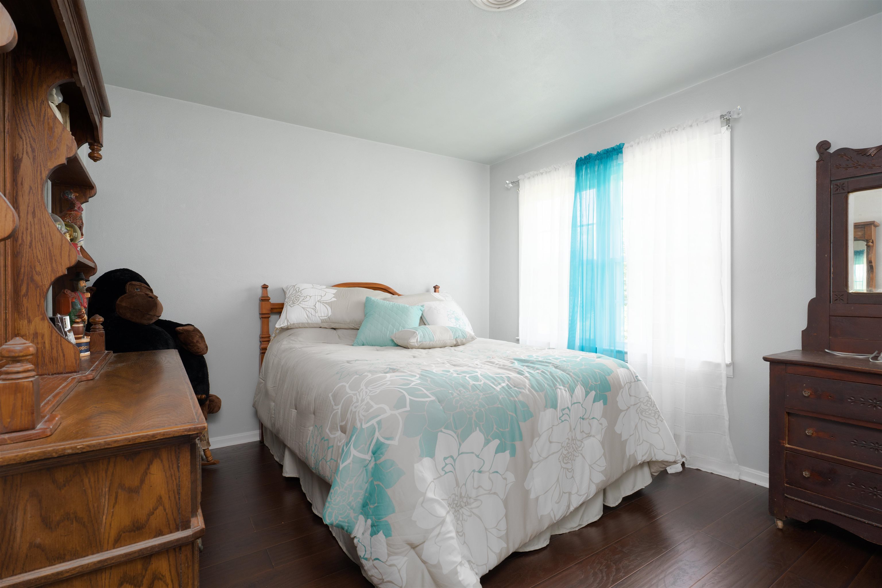 238 County Line Rd, Fordsville, Kentucky 42343, 5 Bedrooms Bedrooms, ,3 BathroomsBathrooms,Single Family Residence,For Sale,County Line Rd,92459