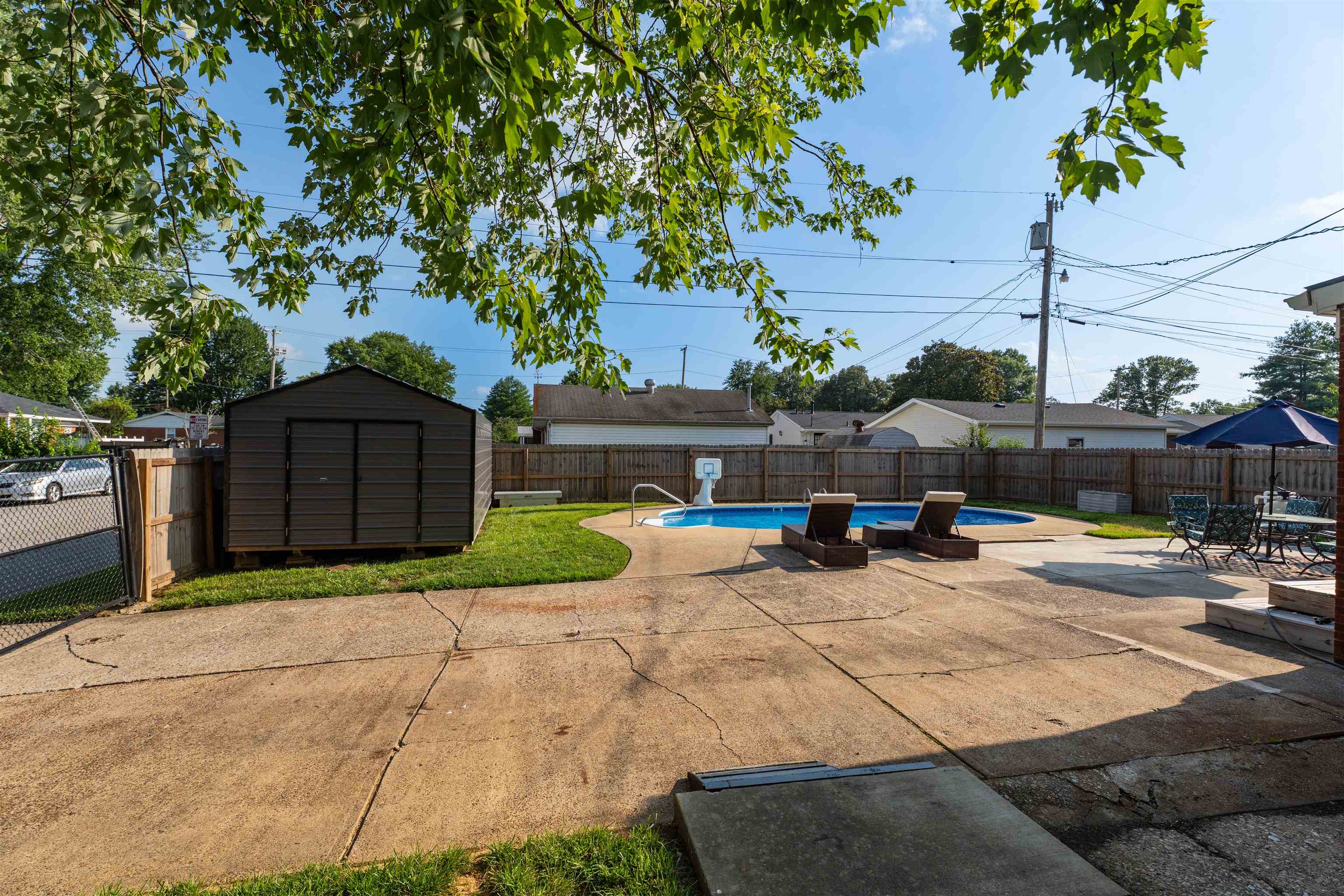 500 Suffolk Dr, Owensboro, Kentucky 42303, 4 Bedrooms Bedrooms, ,2 BathroomsBathrooms,Single Family Residence,For Sale,Suffolk Dr,92464