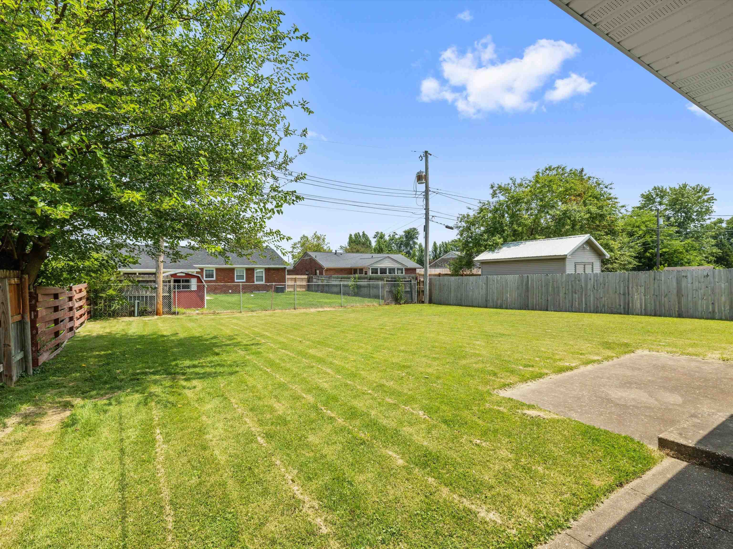 2503 Dartmouth Drive, Owensboro, Kentucky 42301, 3 Bedrooms Bedrooms, ,1 BathroomBathrooms,Single Family Residence,For Sale,Dartmouth Drive,92467