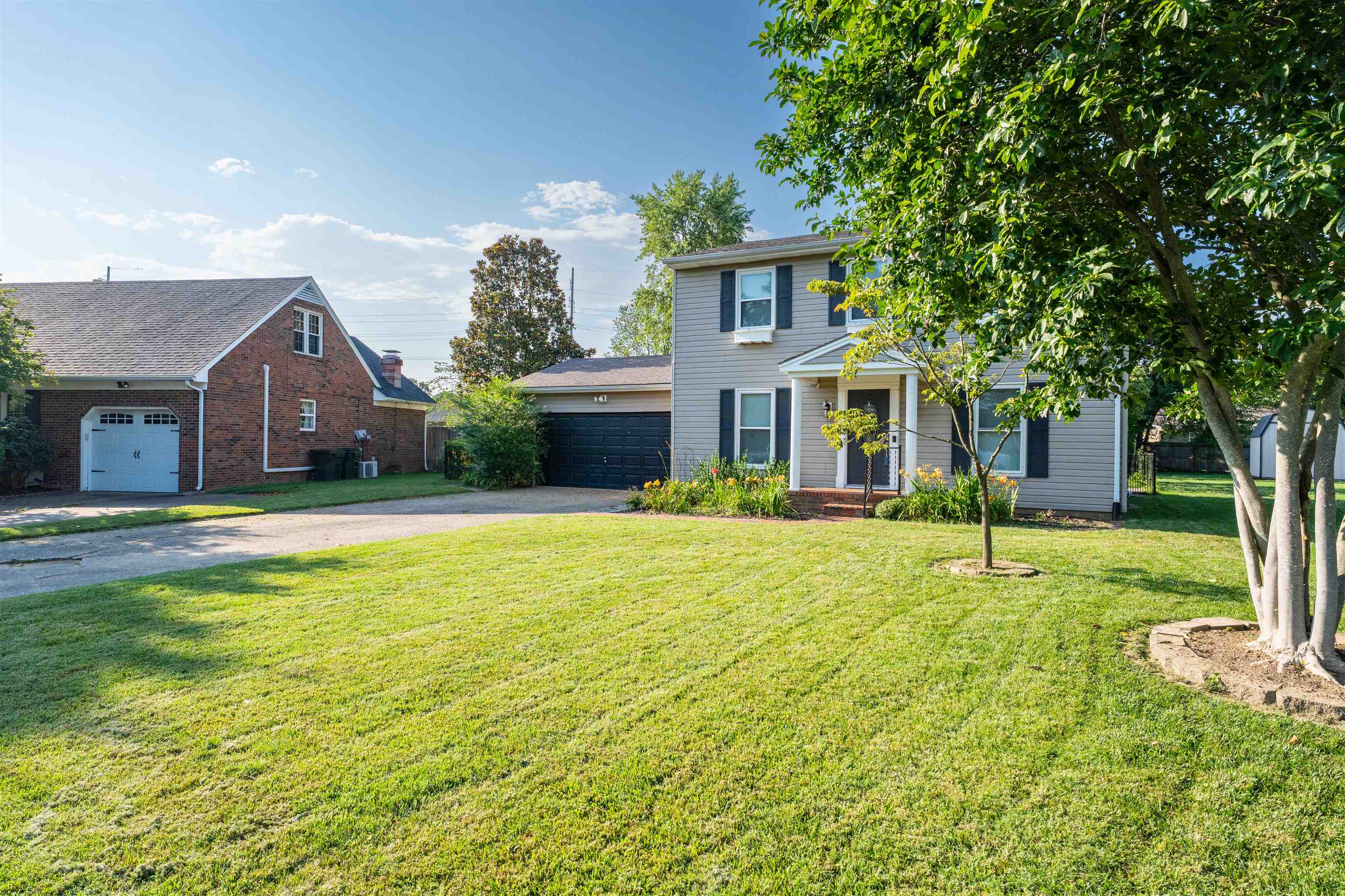 3831 Greenfield Lane, Owensboro, Kentucky 42301, 5 Bedrooms Bedrooms, ,1 BathroomBathrooms,Single Family Residence,For Sale,Greenfield Lane,92469