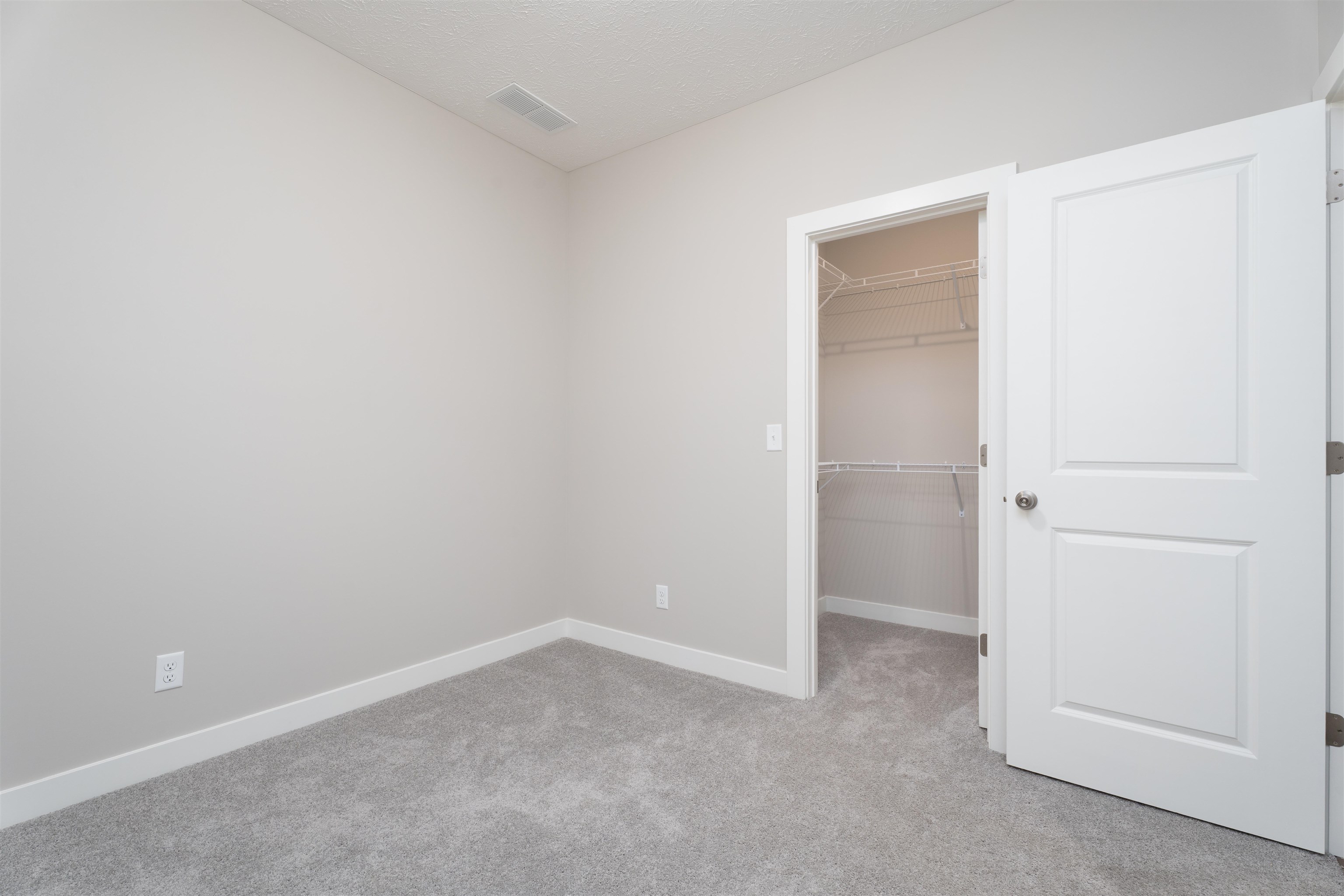 6544 Valley Brook Trace, Utica, Kentucky 42376, 3 Bedrooms Bedrooms, ,2 BathroomsBathrooms,Single Family Residence,For Sale,Valley Brook Trace,92470