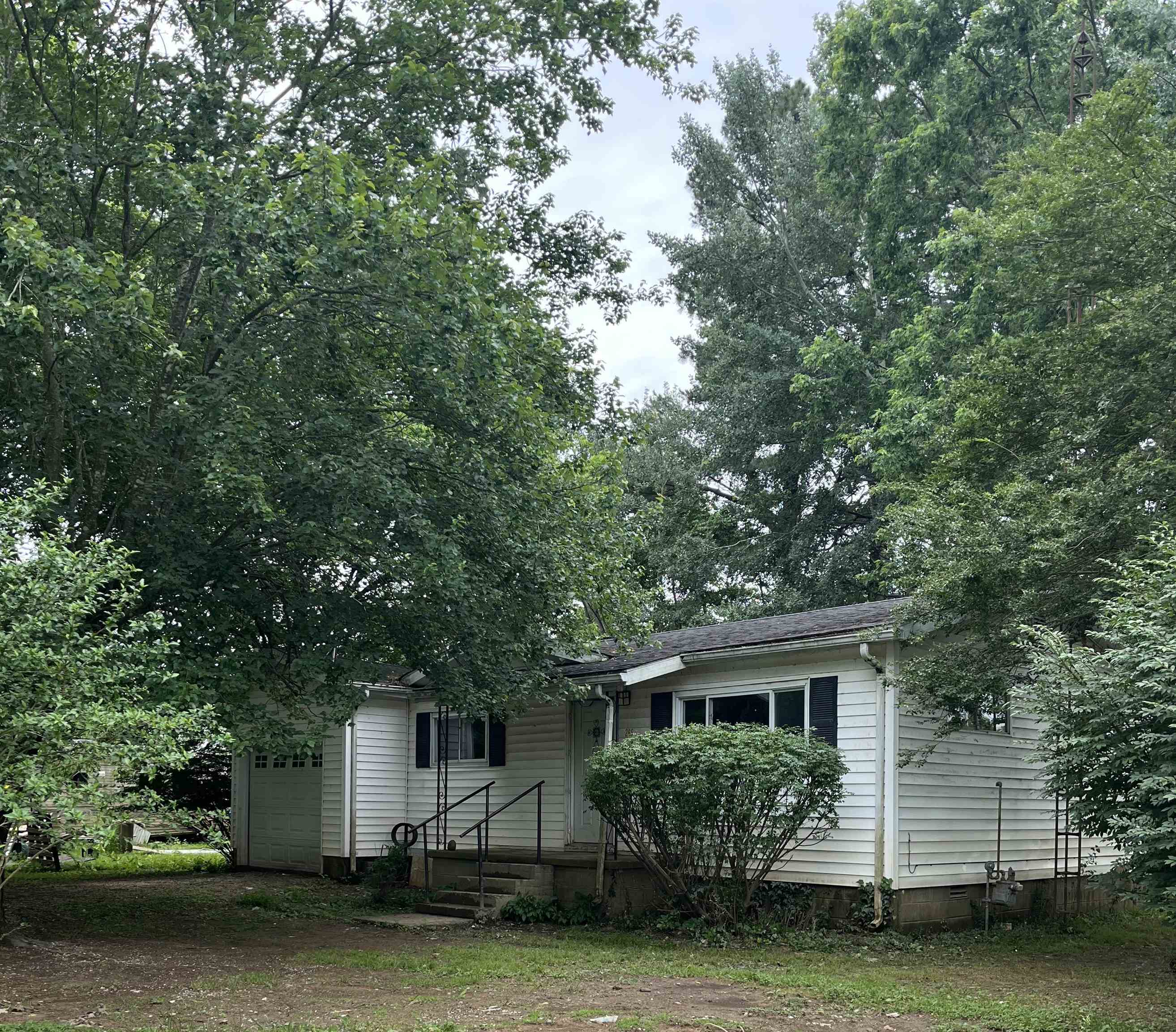 265 Canal St, Rumsey, Kentucky 42371, 2 Bedrooms Bedrooms, ,1 BathroomBathrooms,Single Family Residence,For Sale,Canal St,92473