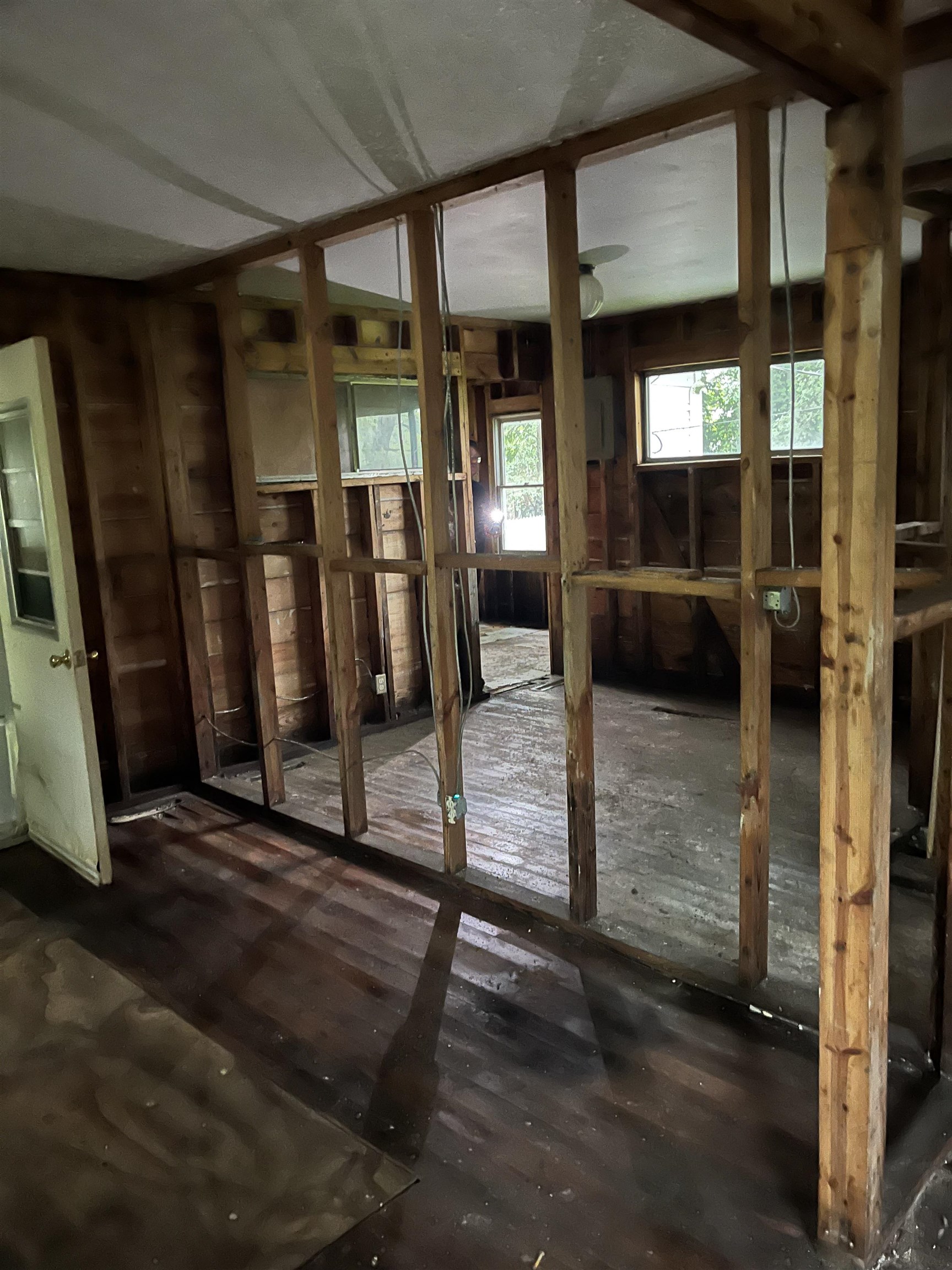 265 Canal St, Rumsey, Kentucky 42371, 2 Bedrooms Bedrooms, ,1 BathroomBathrooms,Single Family Residence,For Sale,Canal St,92473
