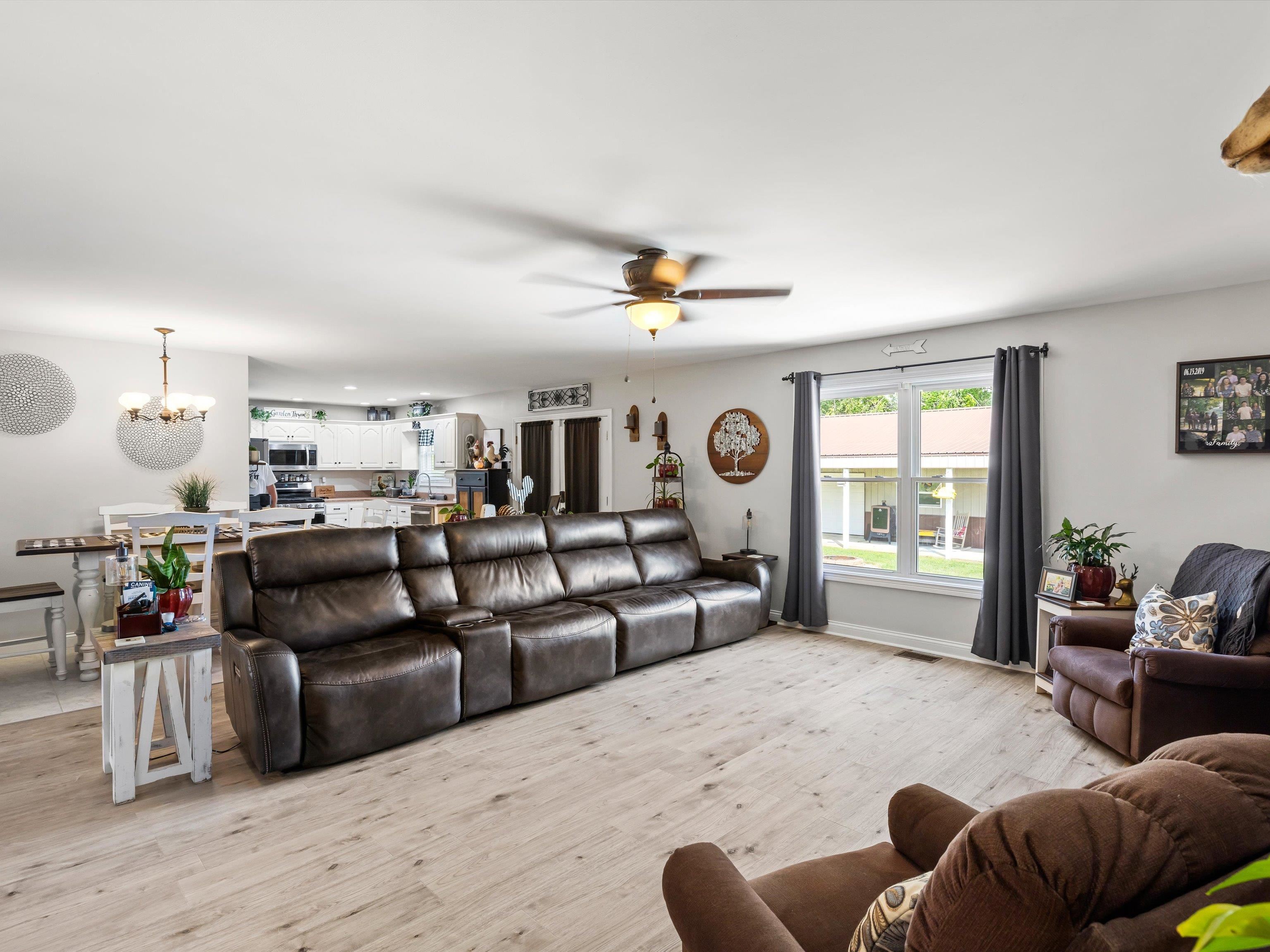 60 Lewisport Heights Ln, Lewisport, Kentucky 42351, 3 Bedrooms Bedrooms, ,2 BathroomsBathrooms,Single Family Residence,For Sale,Lewisport Heights Ln,92475