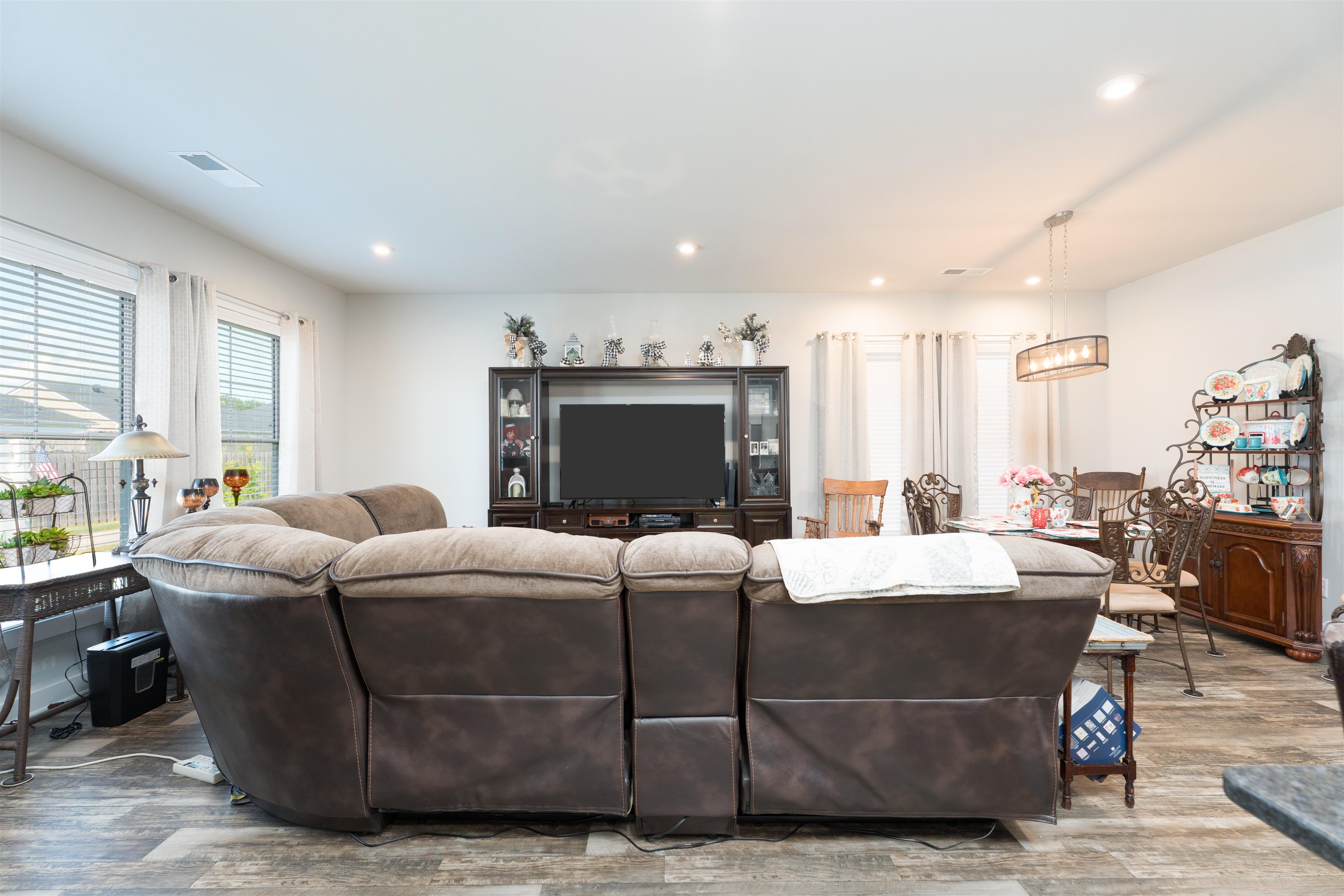 2349 Watson Circle, Owensboro, Kentucky 42301, 2 Bedrooms Bedrooms, ,2 BathroomsBathrooms,Single Family Residence,For Sale,Watson Circle,92477