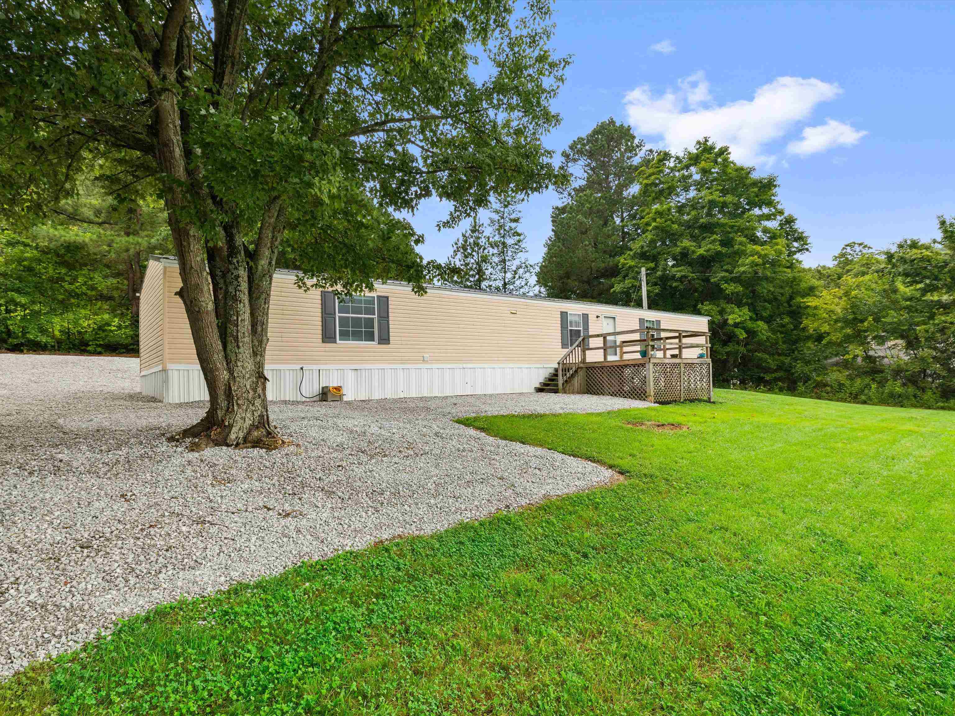 543 Marvins Chapel Road, Hartford, Kentucky 42347, 3 Bedrooms Bedrooms, ,2 BathroomsBathrooms,Single Family Residence,For Sale,Marvins Chapel Road,92480