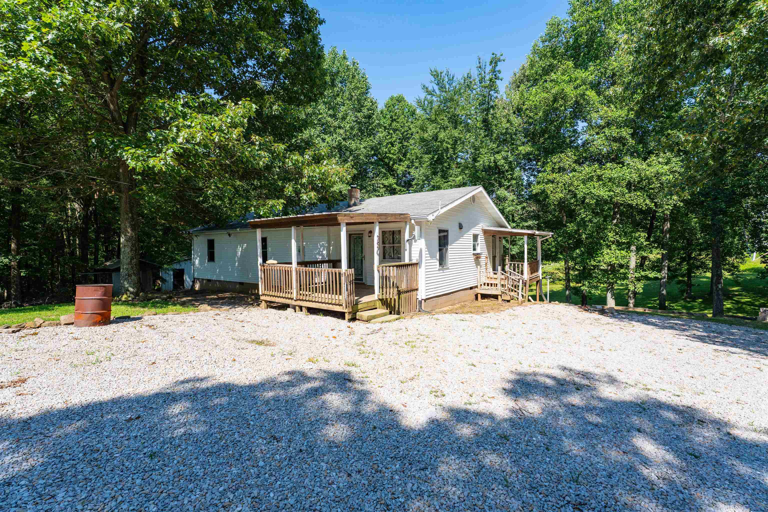 720 Gene Hayden Rd, Lewisport, Kentucky 42351, 3 Bedrooms Bedrooms, ,2 BathroomsBathrooms,Single Family Residence,For Sale,Gene Hayden Rd,92481