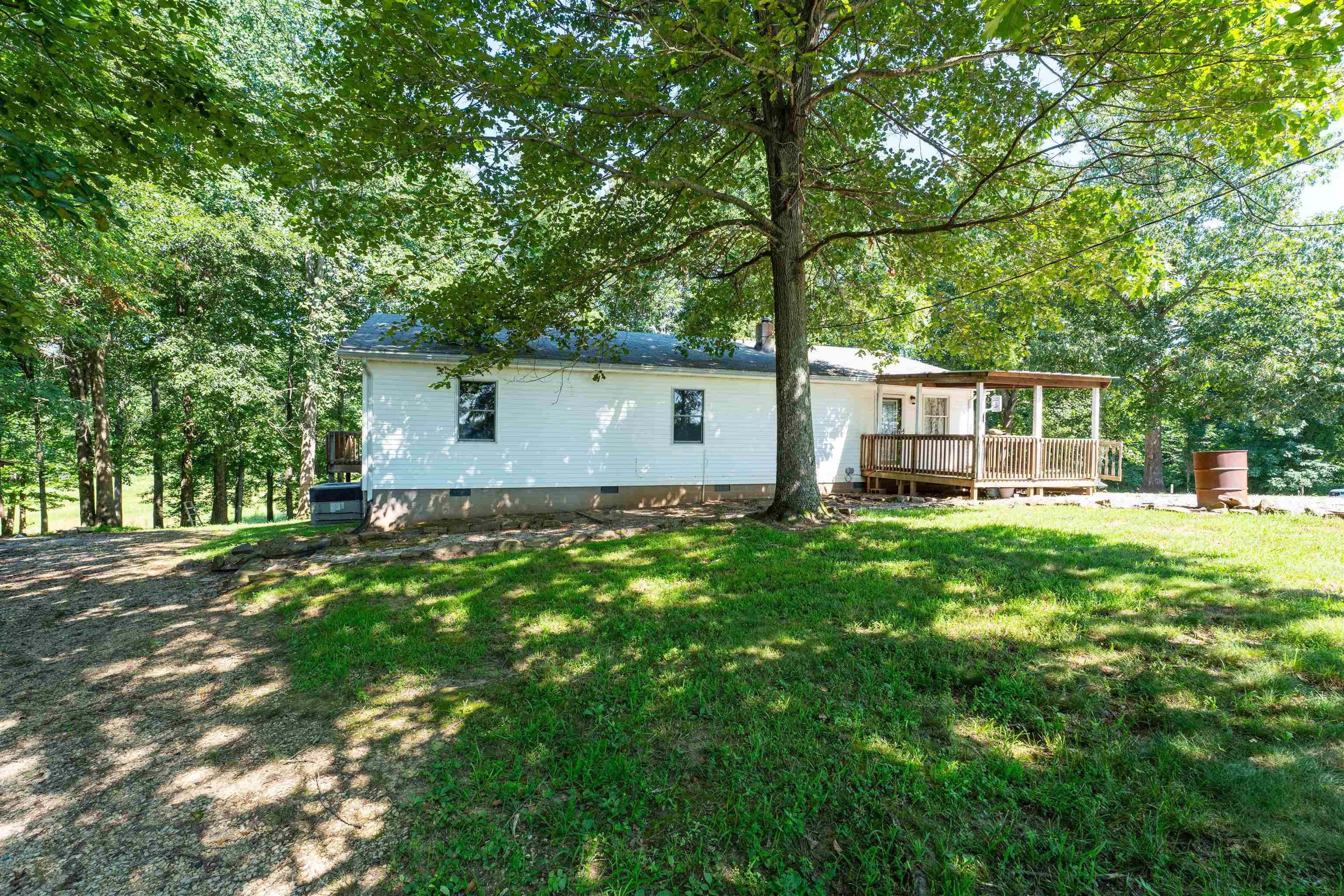720 Gene Hayden Rd, Lewisport, Kentucky 42351, 3 Bedrooms Bedrooms, ,2 BathroomsBathrooms,Single Family Residence,For Sale,Gene Hayden Rd,92481