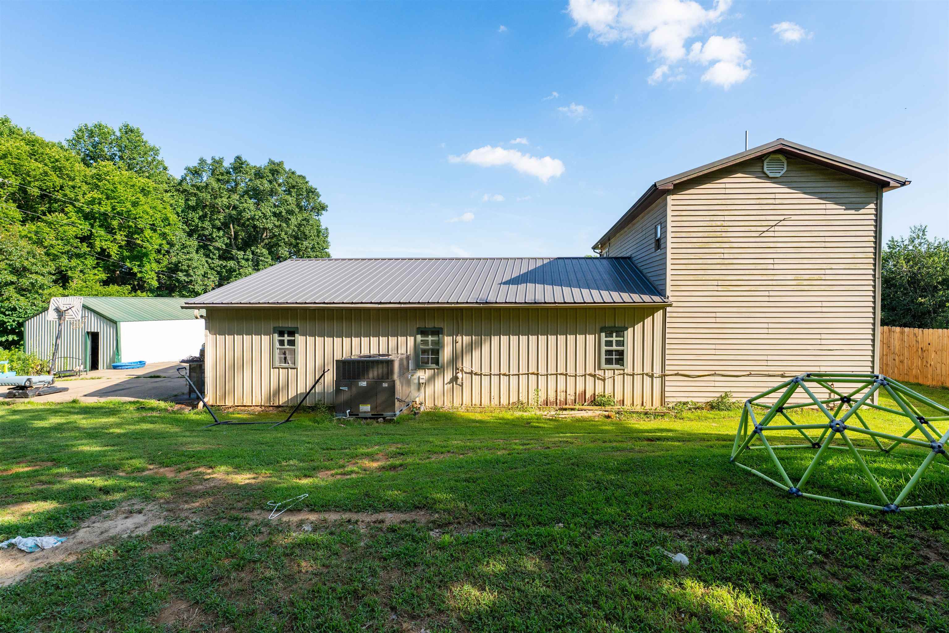 450 Stump Newman Rd, Hawesville, Kentucky 42348, 4 Bedrooms Bedrooms, ,2 BathroomsBathrooms,Single Family Residence,For Sale,Stump Newman Rd,92482