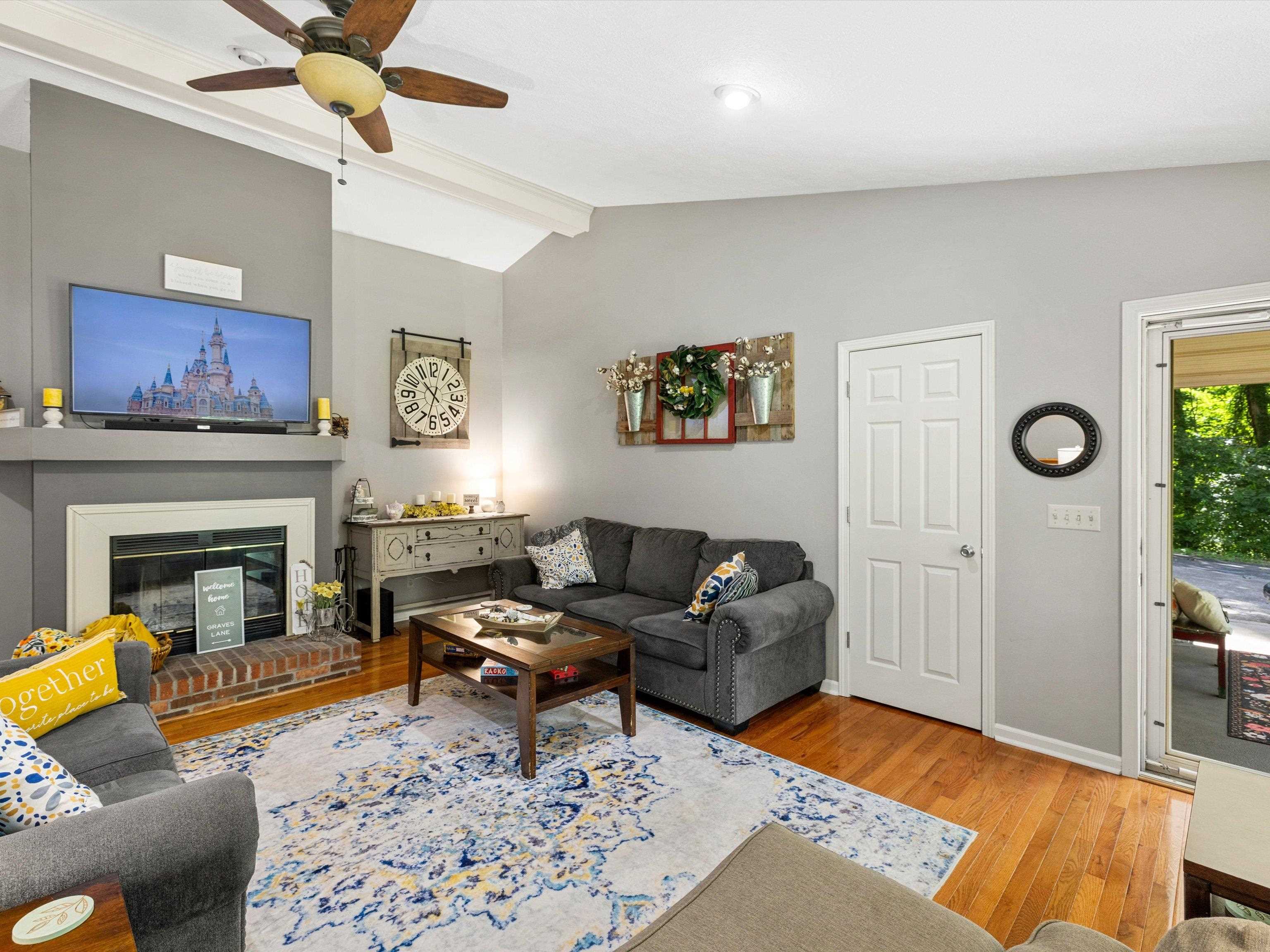1555 Graves Ln., Maceo, Kentucky 42355, 3 Bedrooms Bedrooms, ,2 BathroomsBathrooms,Single Family Residence,For Sale,Graves Ln.,92484