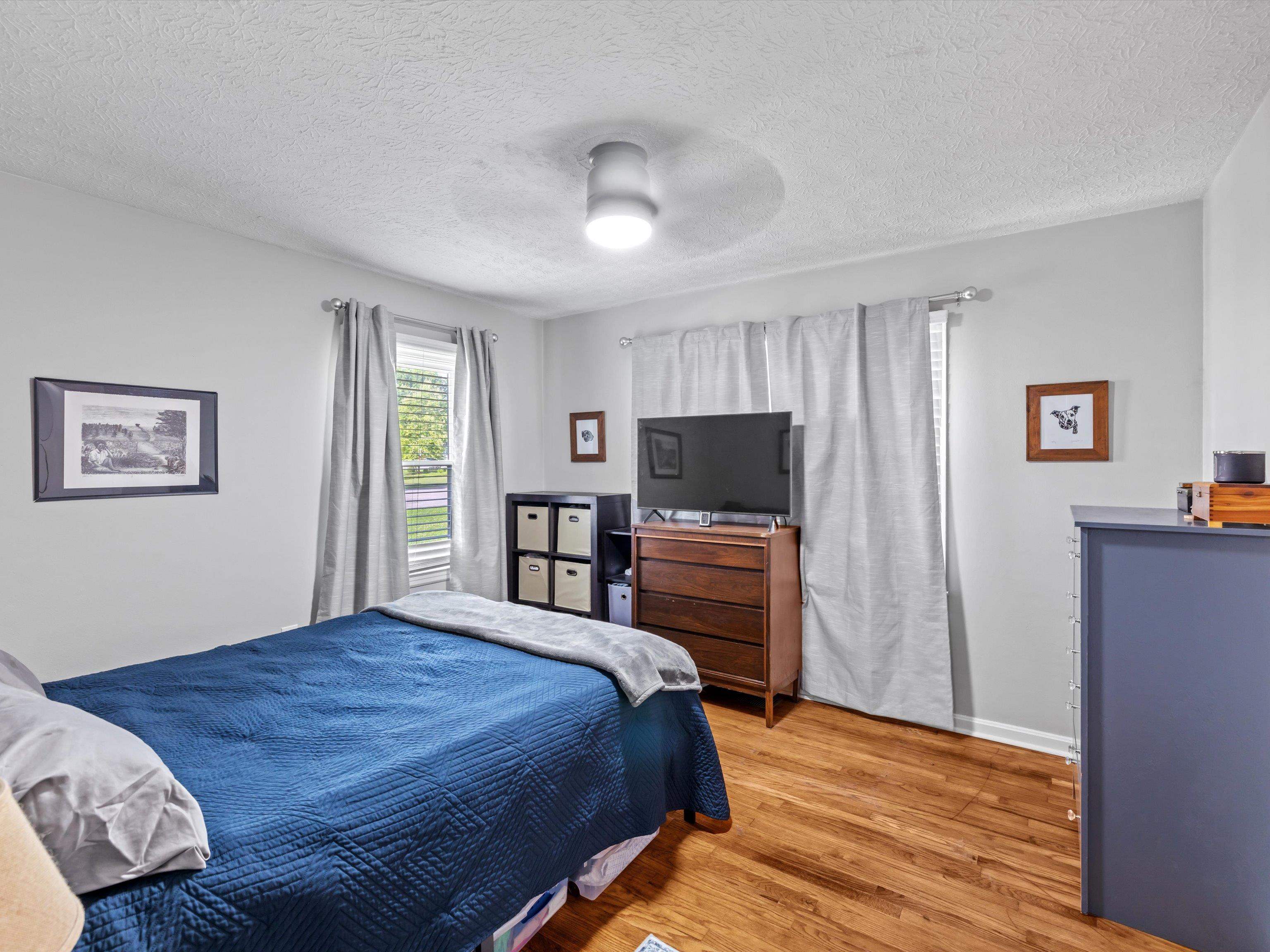 1123 Jones Dr., Bowling Green, Kentucky 42104, 3 Bedrooms Bedrooms, ,1 BathroomBathrooms,Single Family Residence,For Sale,Jones Dr.,92485