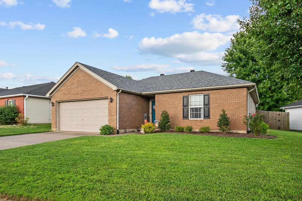 2585 Landing Terrace, Owensboro, Kentucky 42303, 3 Bedrooms Bedrooms, ,2 BathroomsBathrooms,Single Family Residence,For Sale,Landing Terrace,92486