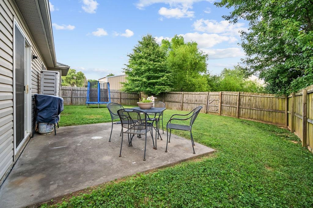 2585 Landing Terrace, Owensboro, Kentucky 42303, 3 Bedrooms Bedrooms, ,2 BathroomsBathrooms,Single Family Residence,For Sale,Landing Terrace,92486