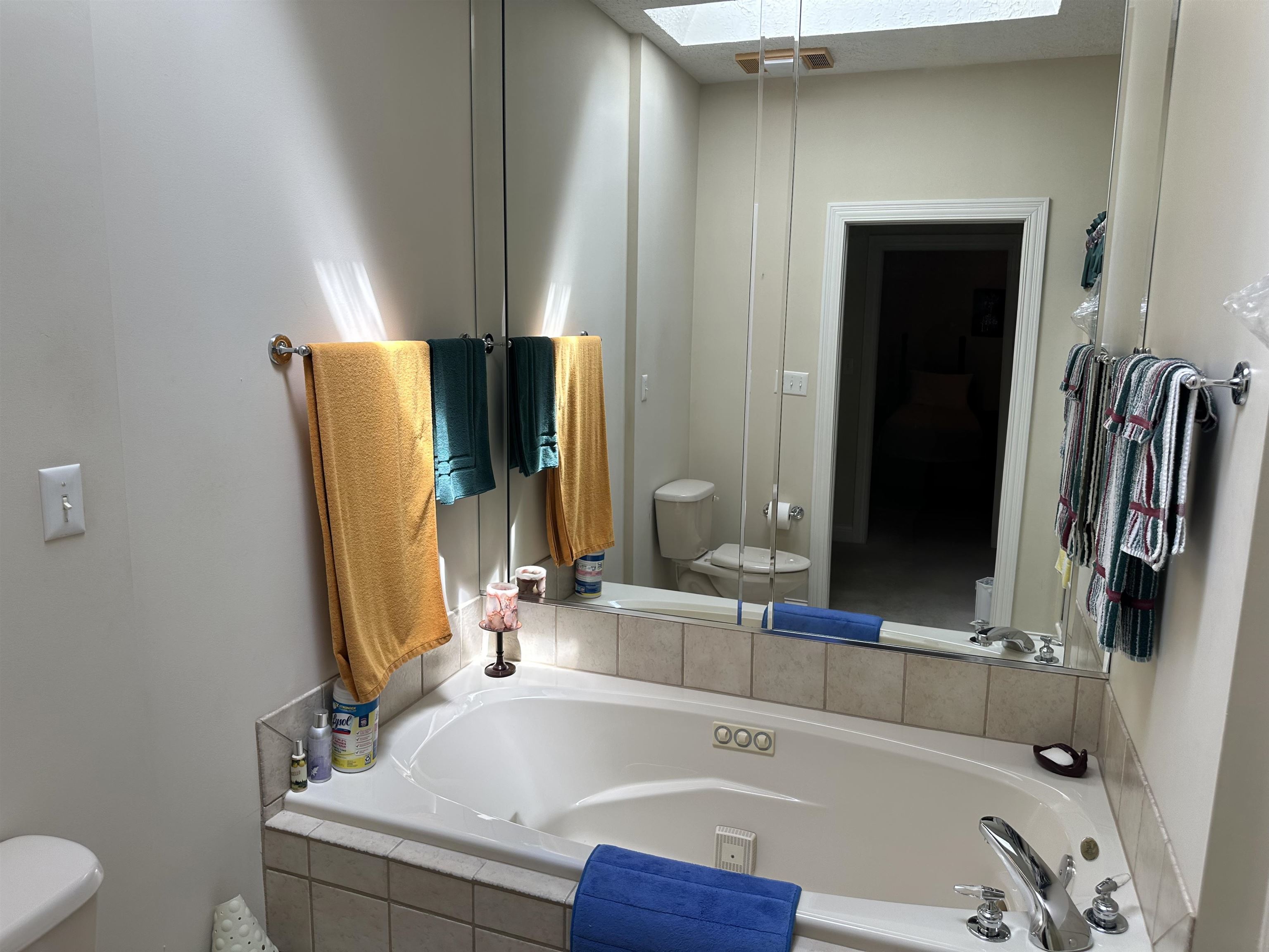 4230 Edgewood Court, Owensboro, Kentucky 42303, 3 Bedrooms Bedrooms, ,2 BathroomsBathrooms,Single Family Residence,For Sale,Edgewood Court,92491
