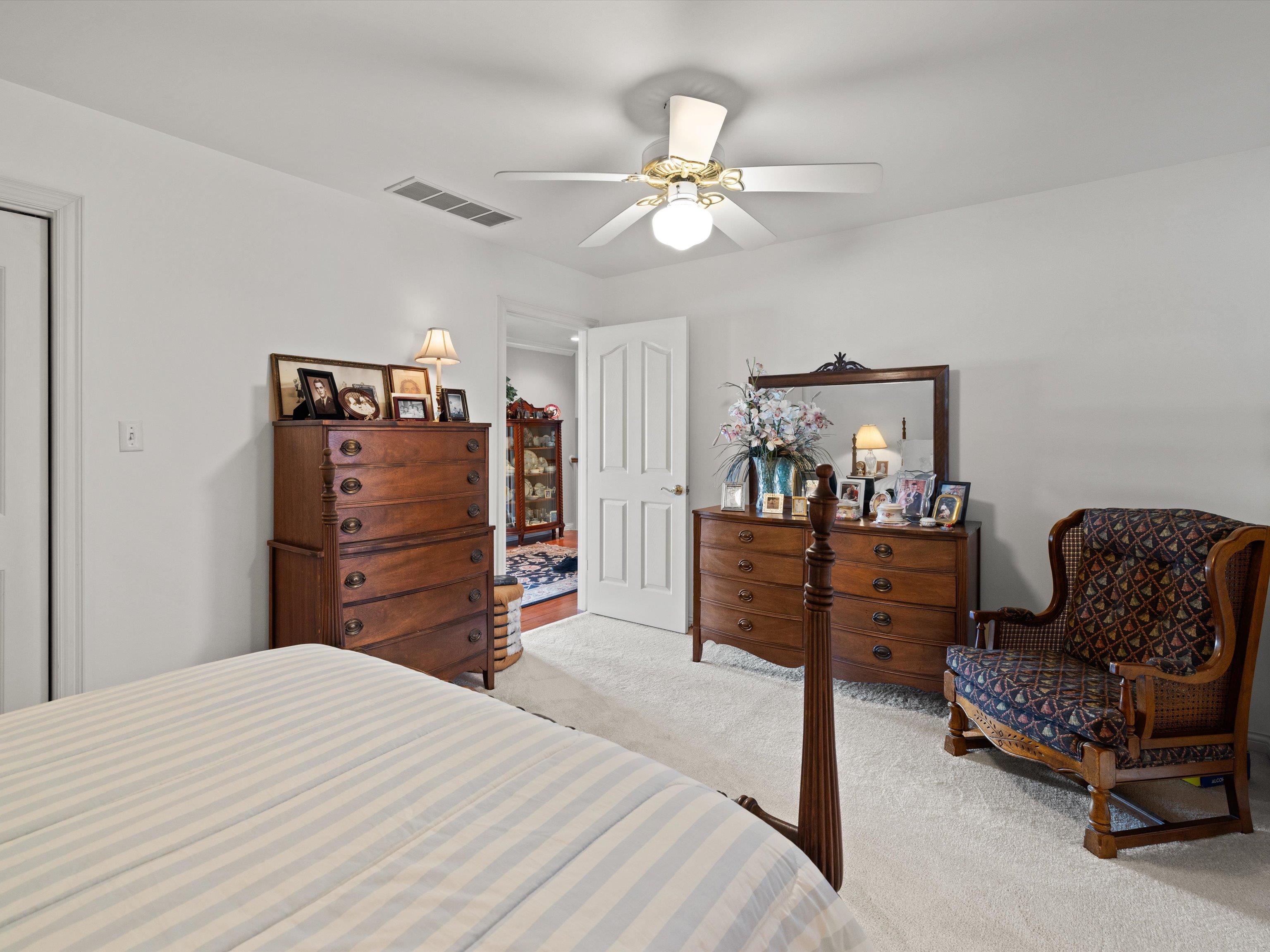 995 First Street, Owensboro, Kentucky 42301, 4 Bedrooms Bedrooms, ,2 BathroomsBathrooms,Single Family Residence,For Sale,First Street,92494