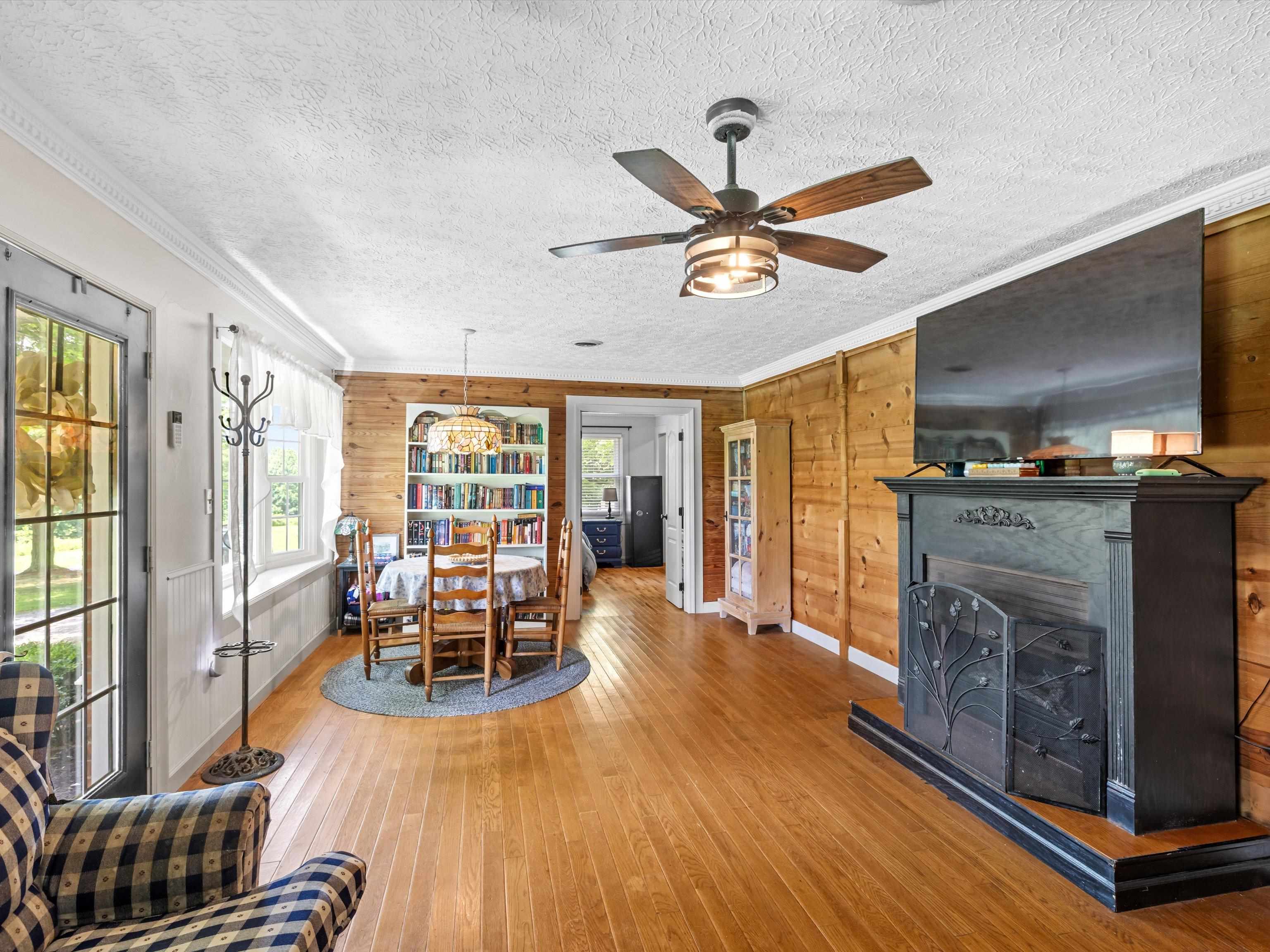 6215 St Rte 54, Fordsville, Kentucky 42343, 3 Bedrooms Bedrooms, ,2 BathroomsBathrooms,Single Family Residence,For Sale,St Rte 54,92497