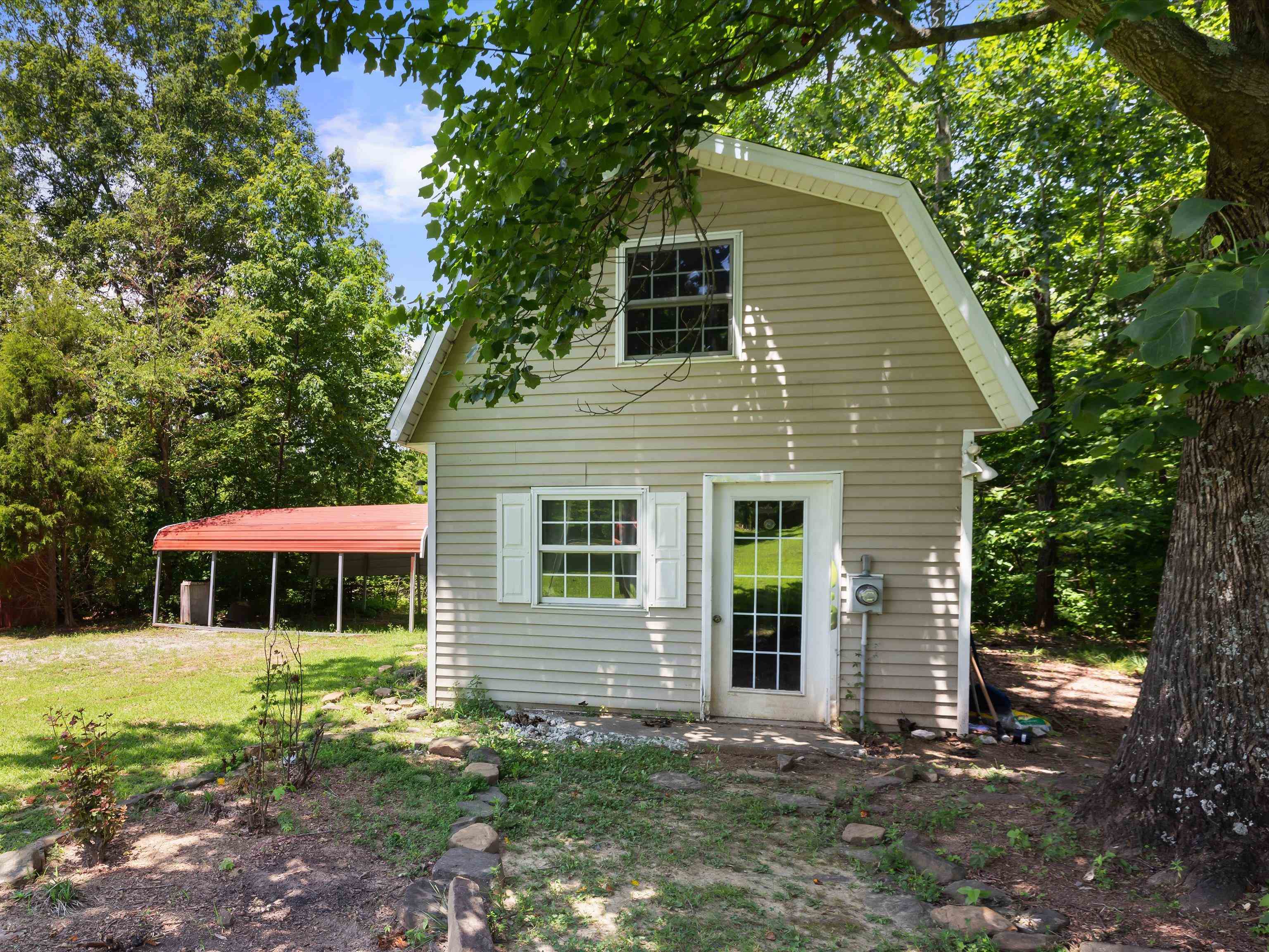 Small 2 bed 1 bath used for storage or MIL suite