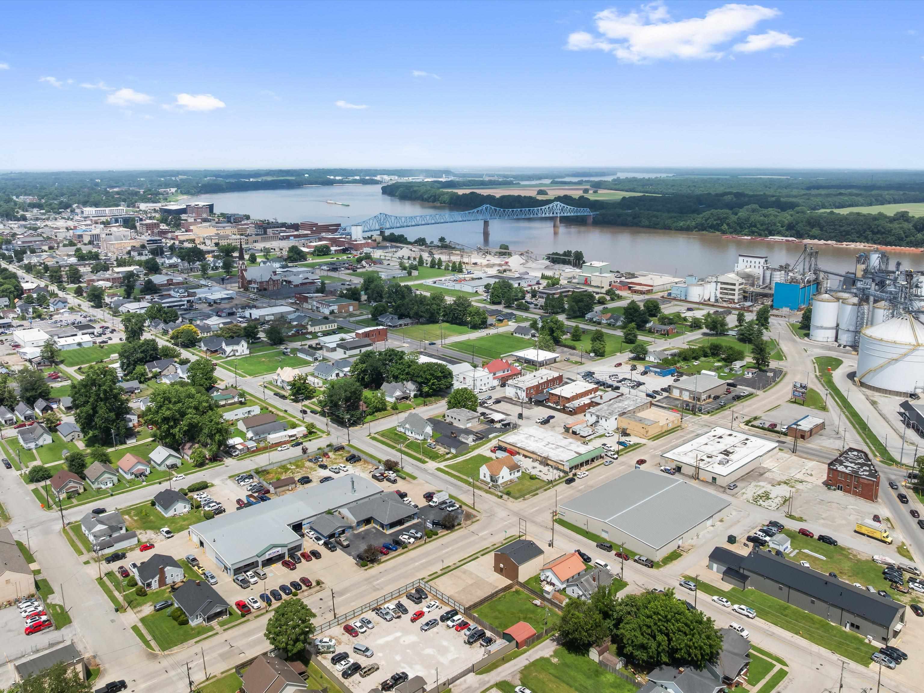 Owensboro, Kentucky 42303, ,Mixed Use,For Sale,92499