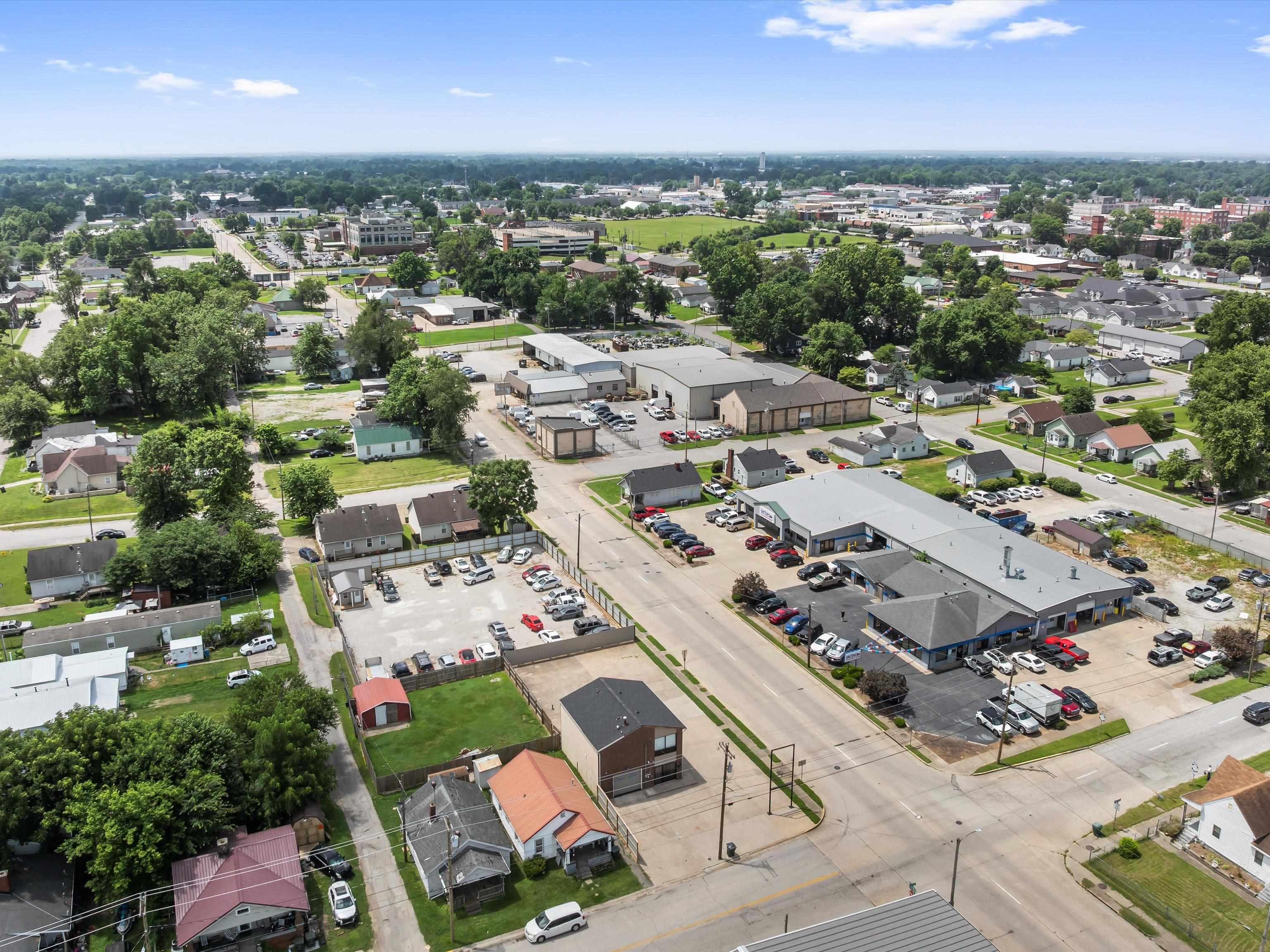Owensboro, Kentucky 42303, ,Mixed Use,For Sale,92499