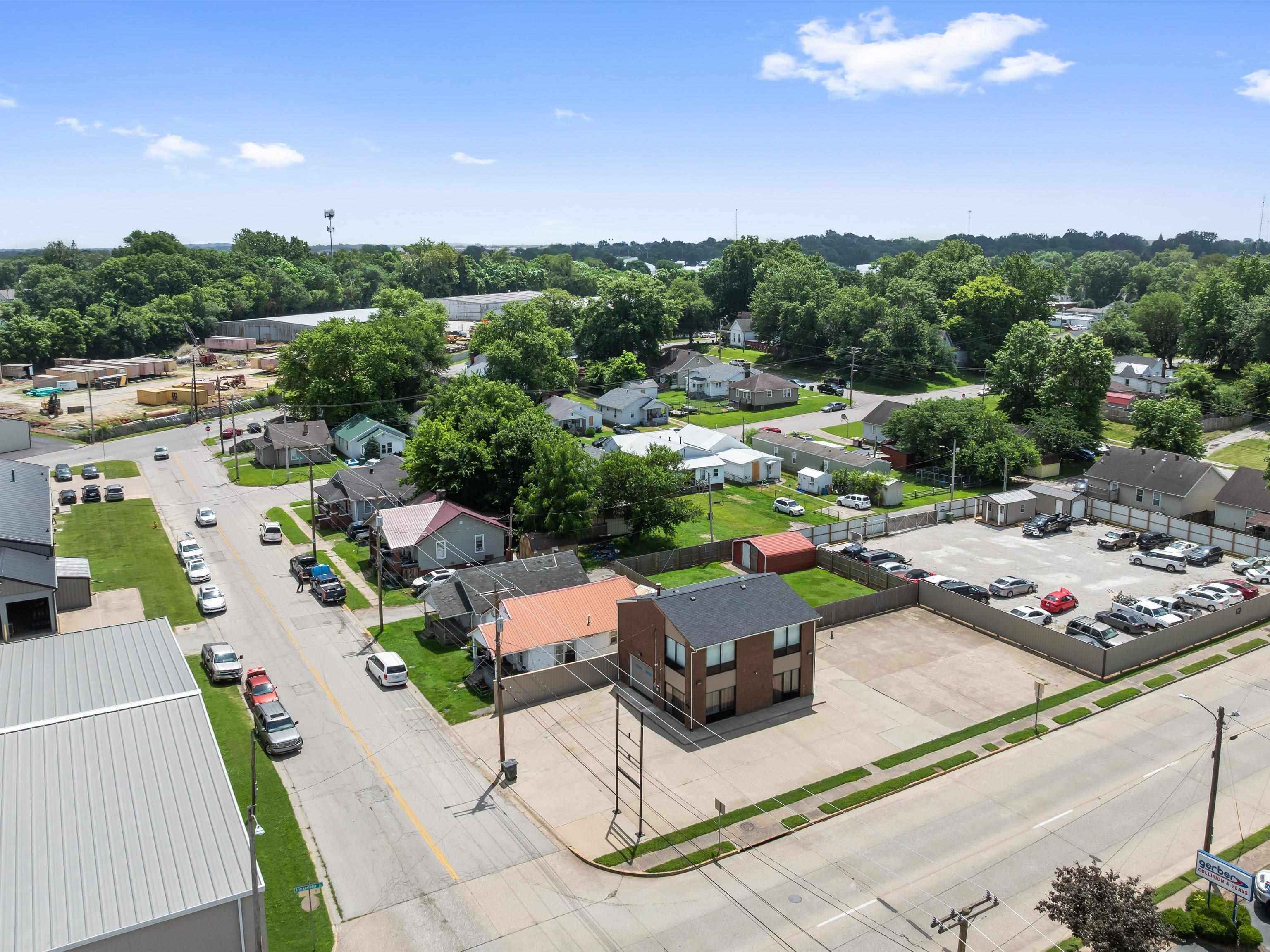 Owensboro, Kentucky 42303, ,Mixed Use,For Sale,92499